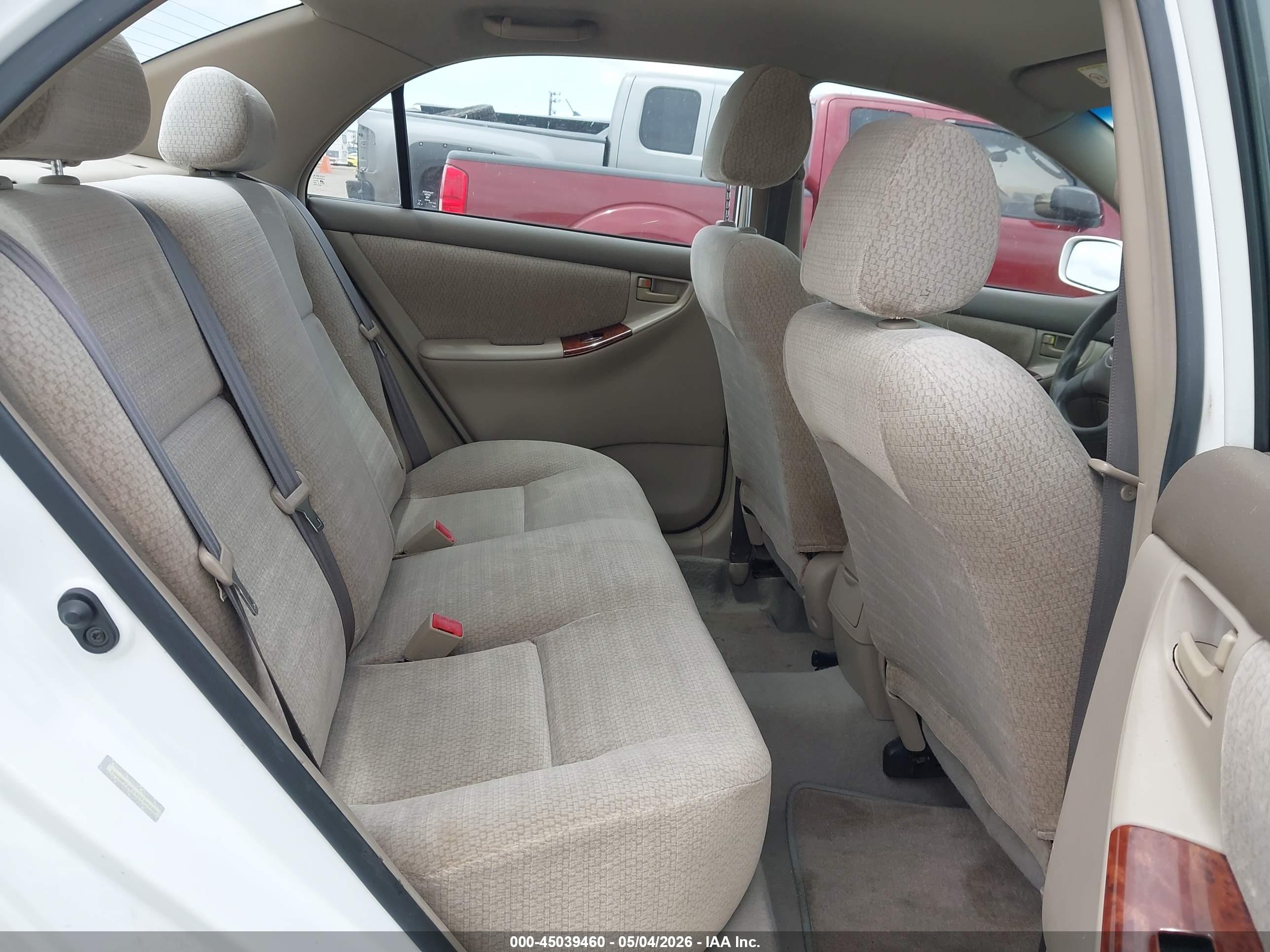 TOYOTA COROLLA image 8