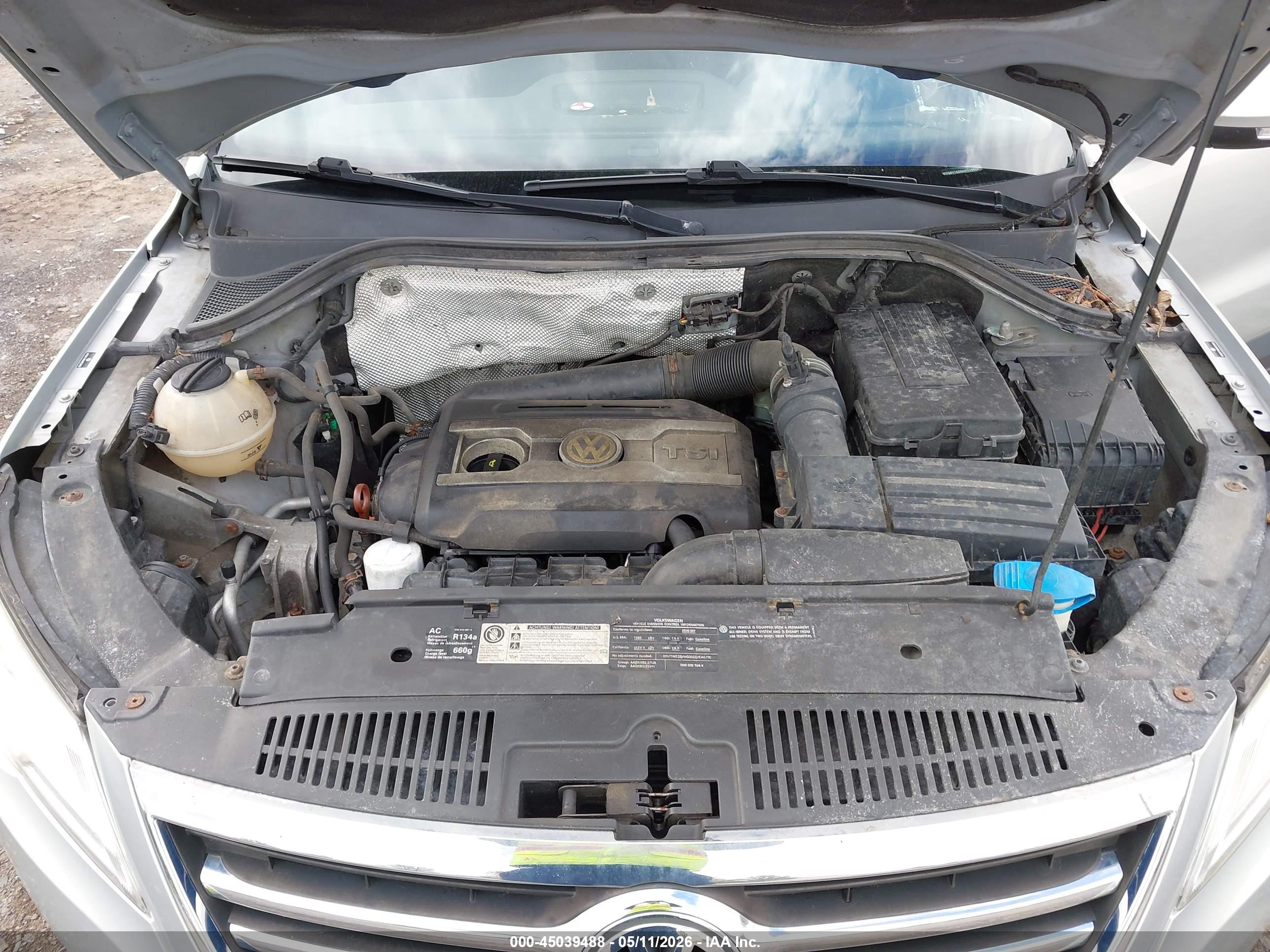 VOLKSWAGEN TIGUAN image 10