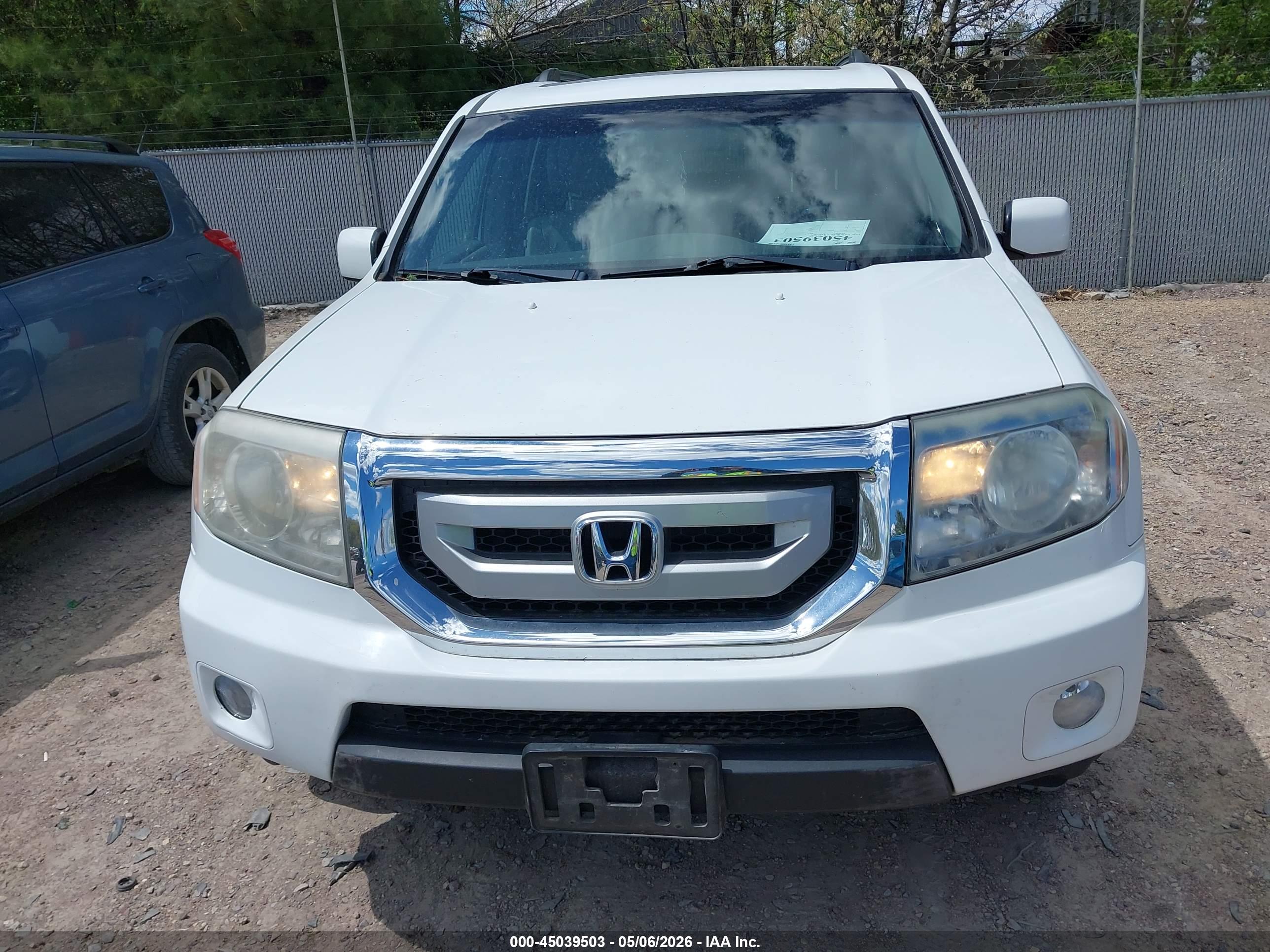 HONDA PILOT image 6