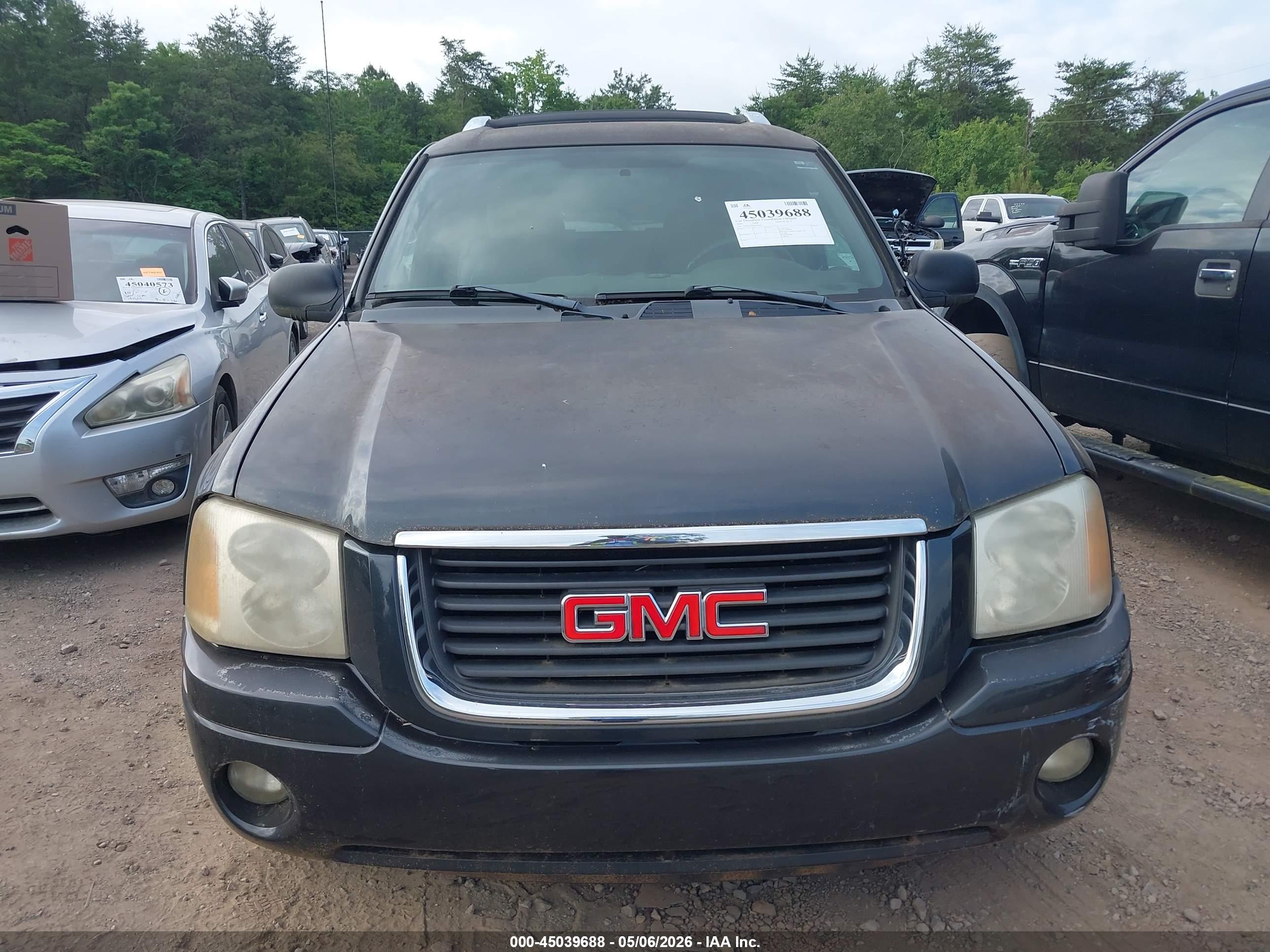 GMC ENVOY image 6