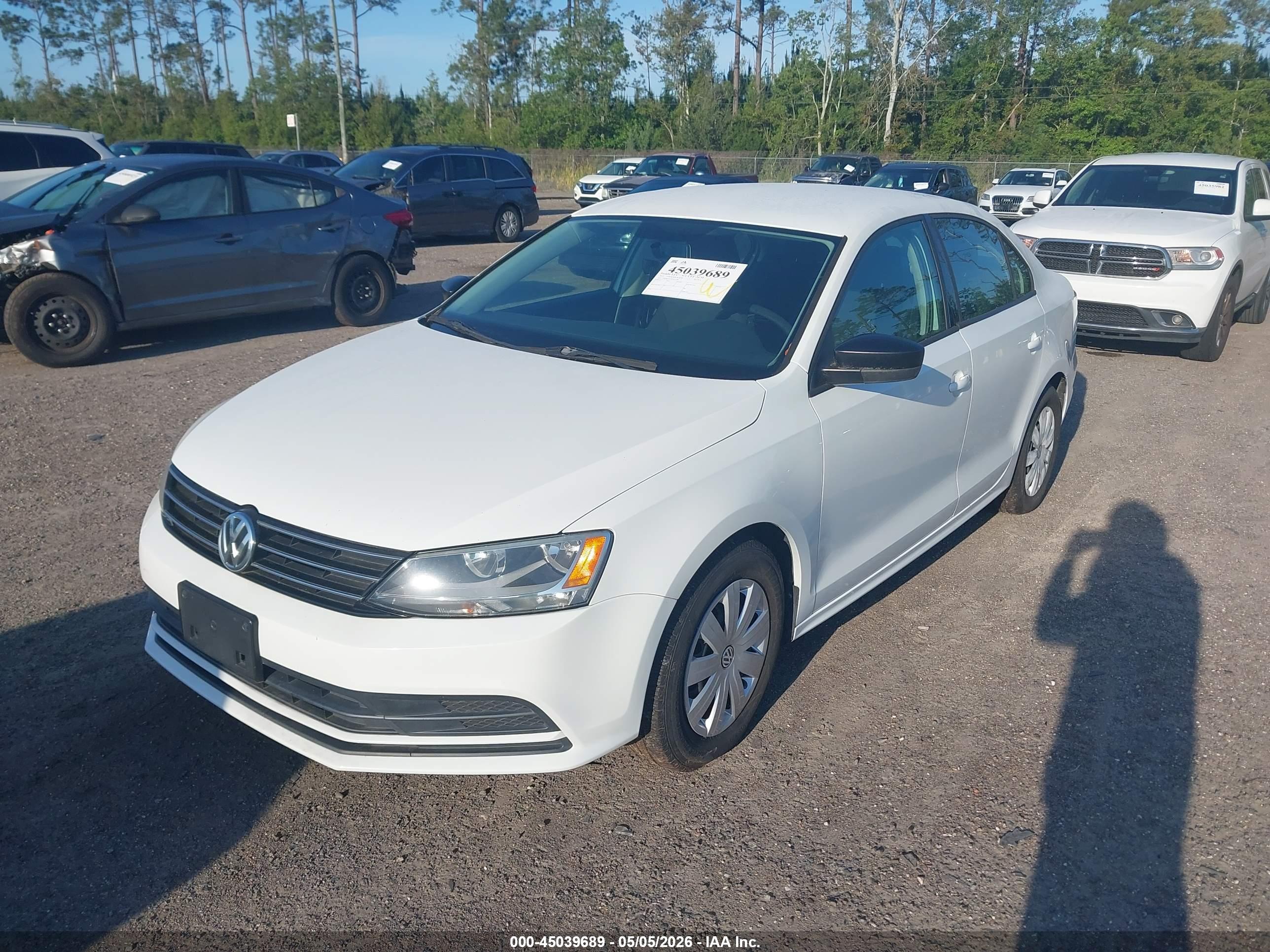 VOLKSWAGEN JETTA image 2