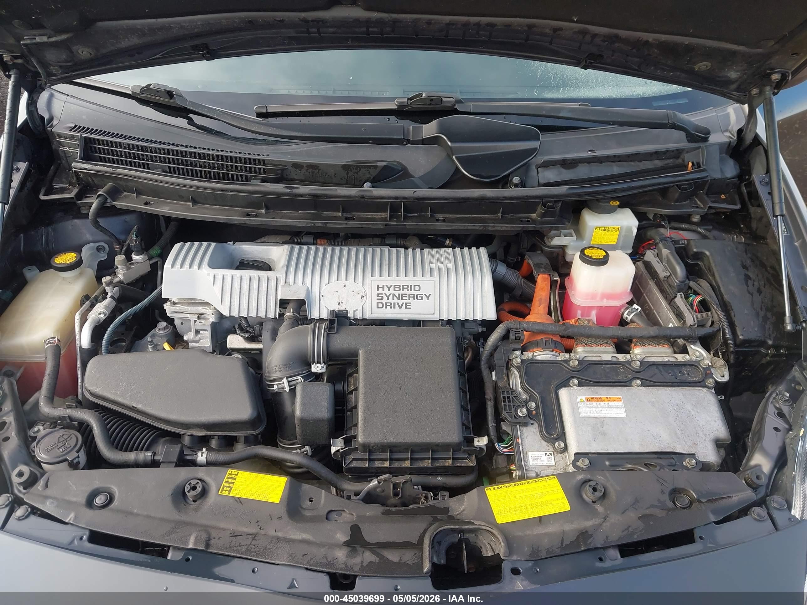 TOYOTA PRIUS image 10