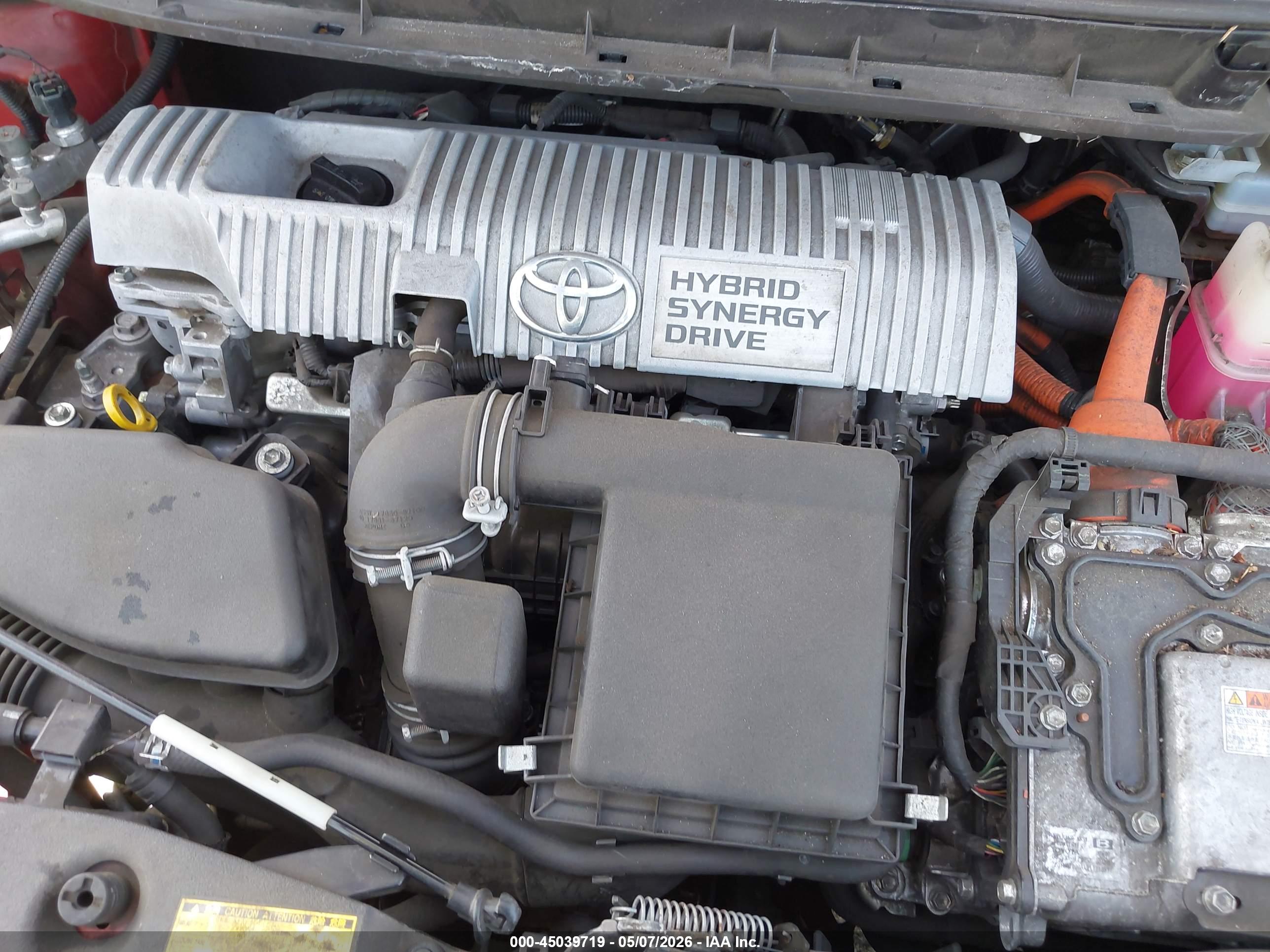 TOYOTA PRIUS image 6