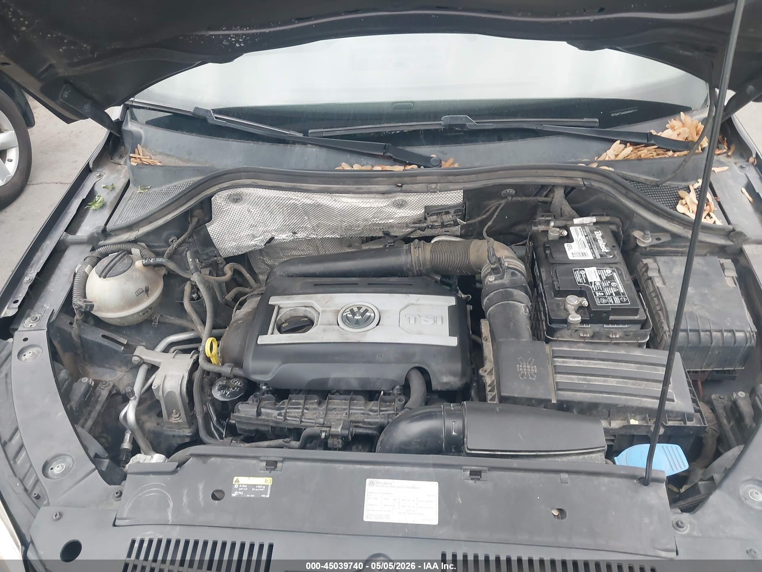 VOLKSWAGEN TIGUAN image 10