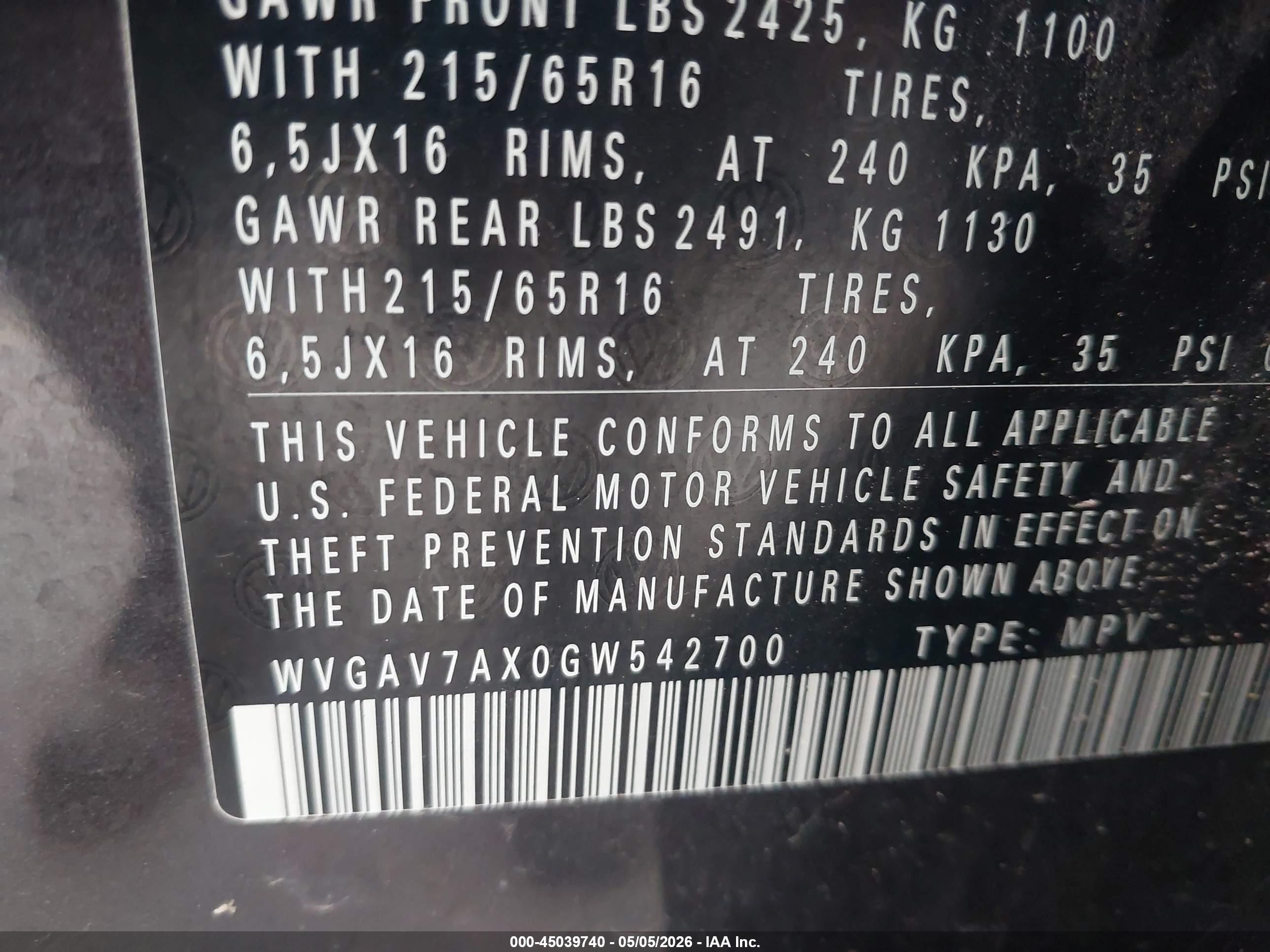 VOLKSWAGEN TIGUAN image 9