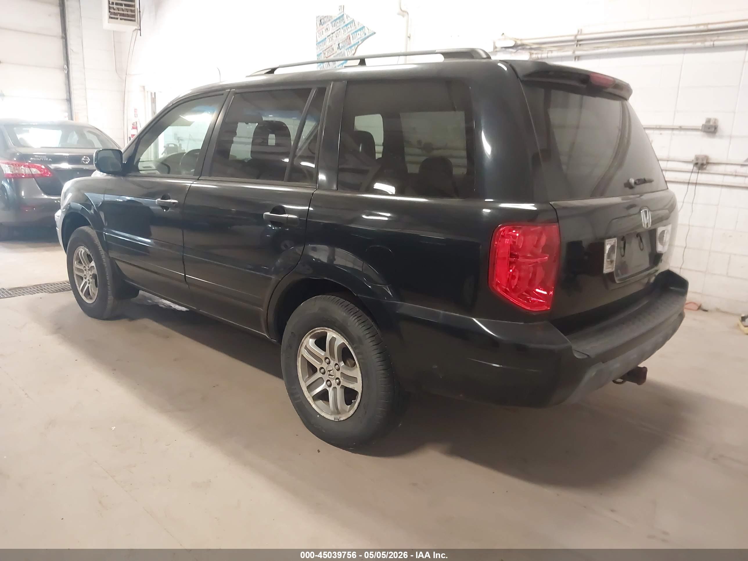 HONDA PILOT image 3