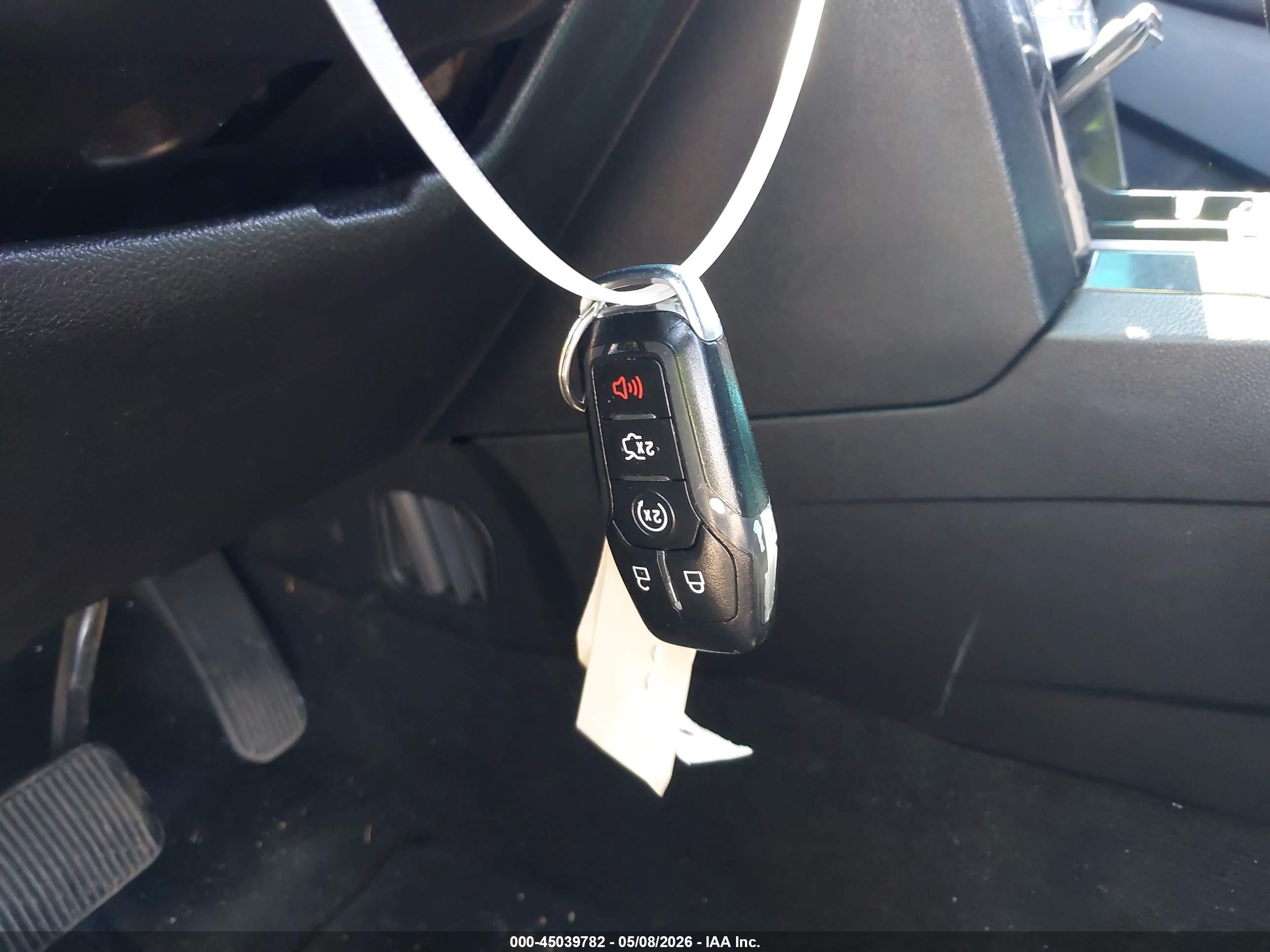 FORD EXPLORER image 11
