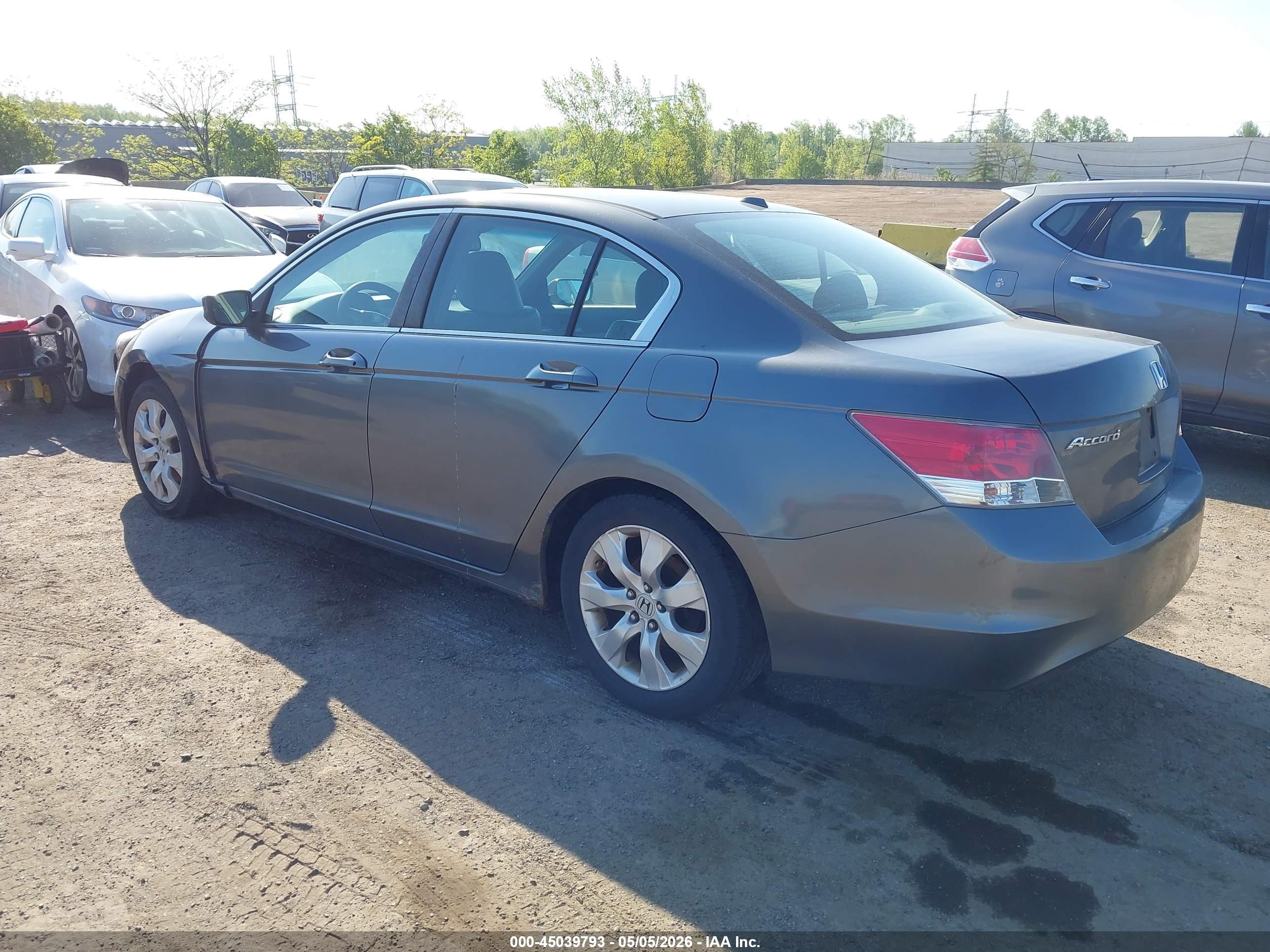 HONDA ACCORD image 3