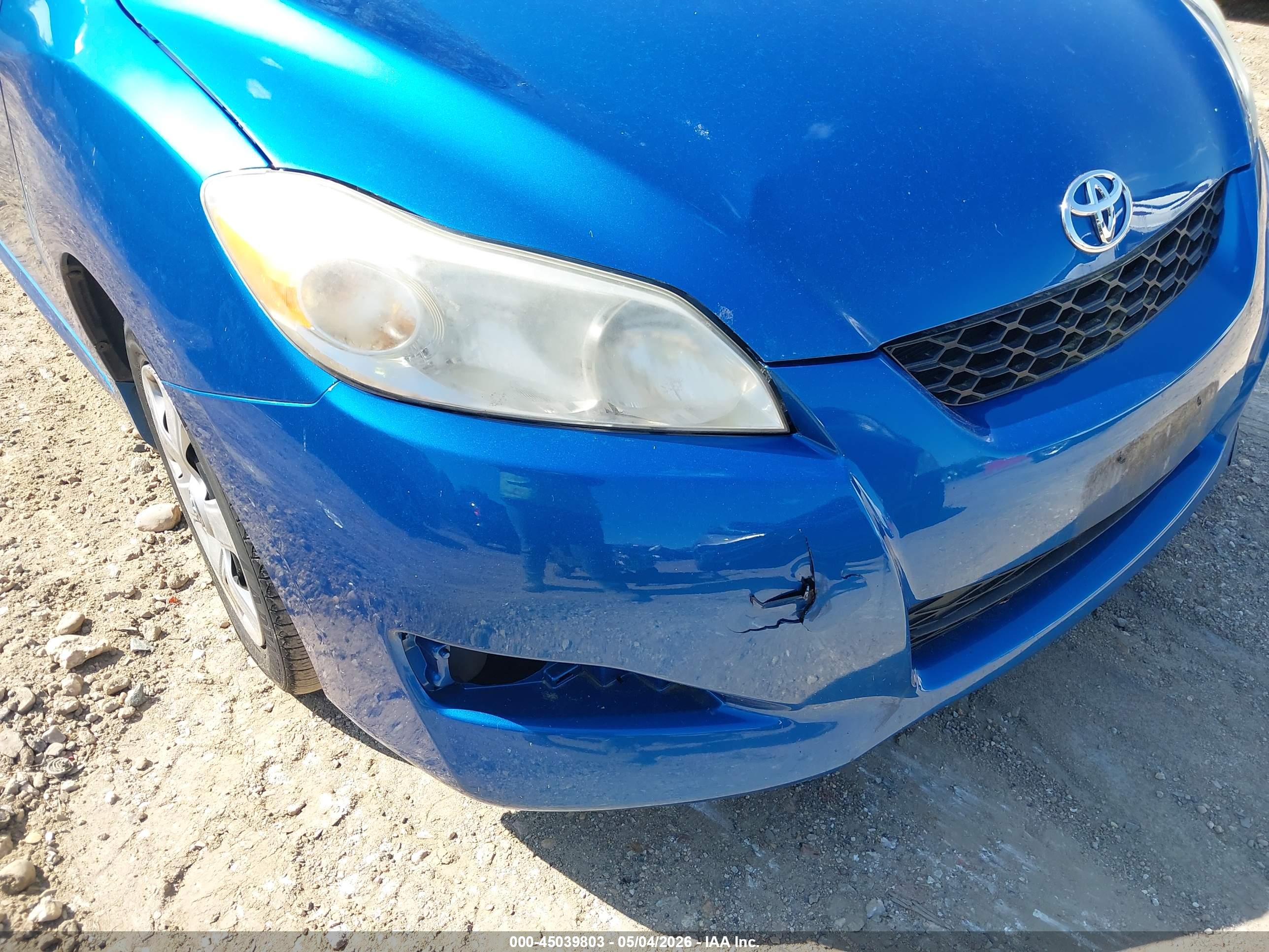 TOYOTA MATRIX image 6
