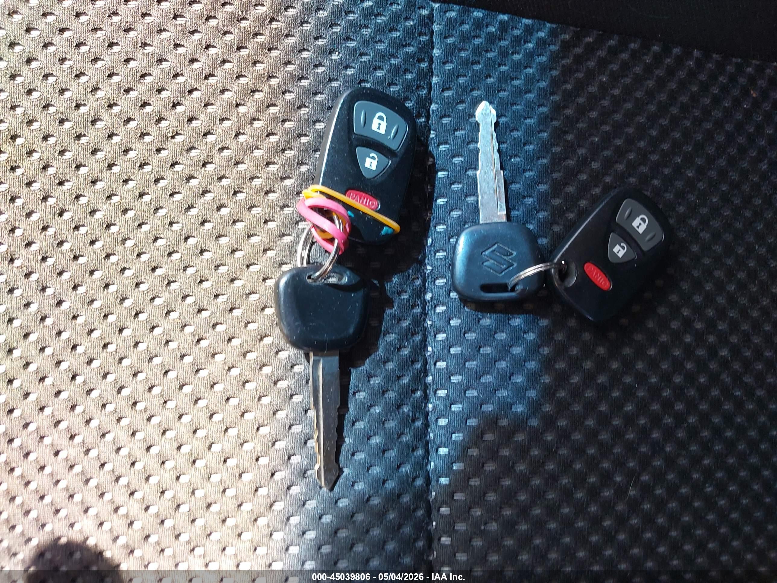 SUZUKI GRAND image 11