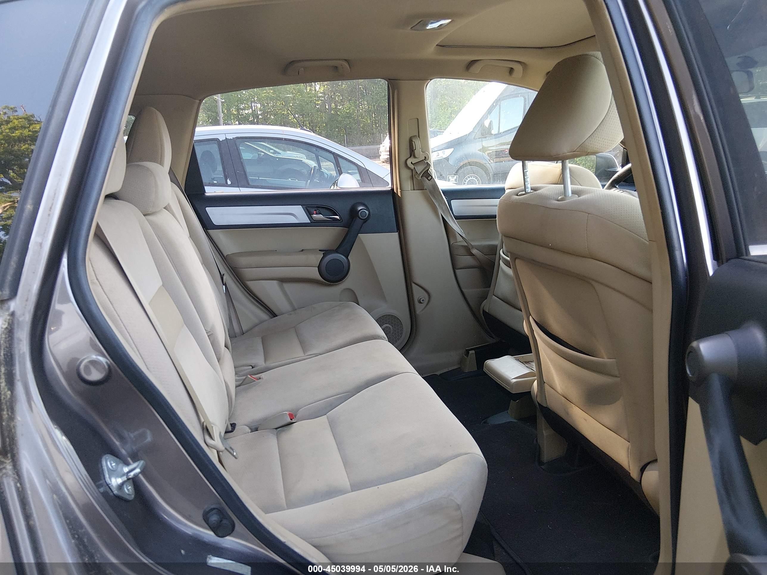 HONDA CR-V image 8