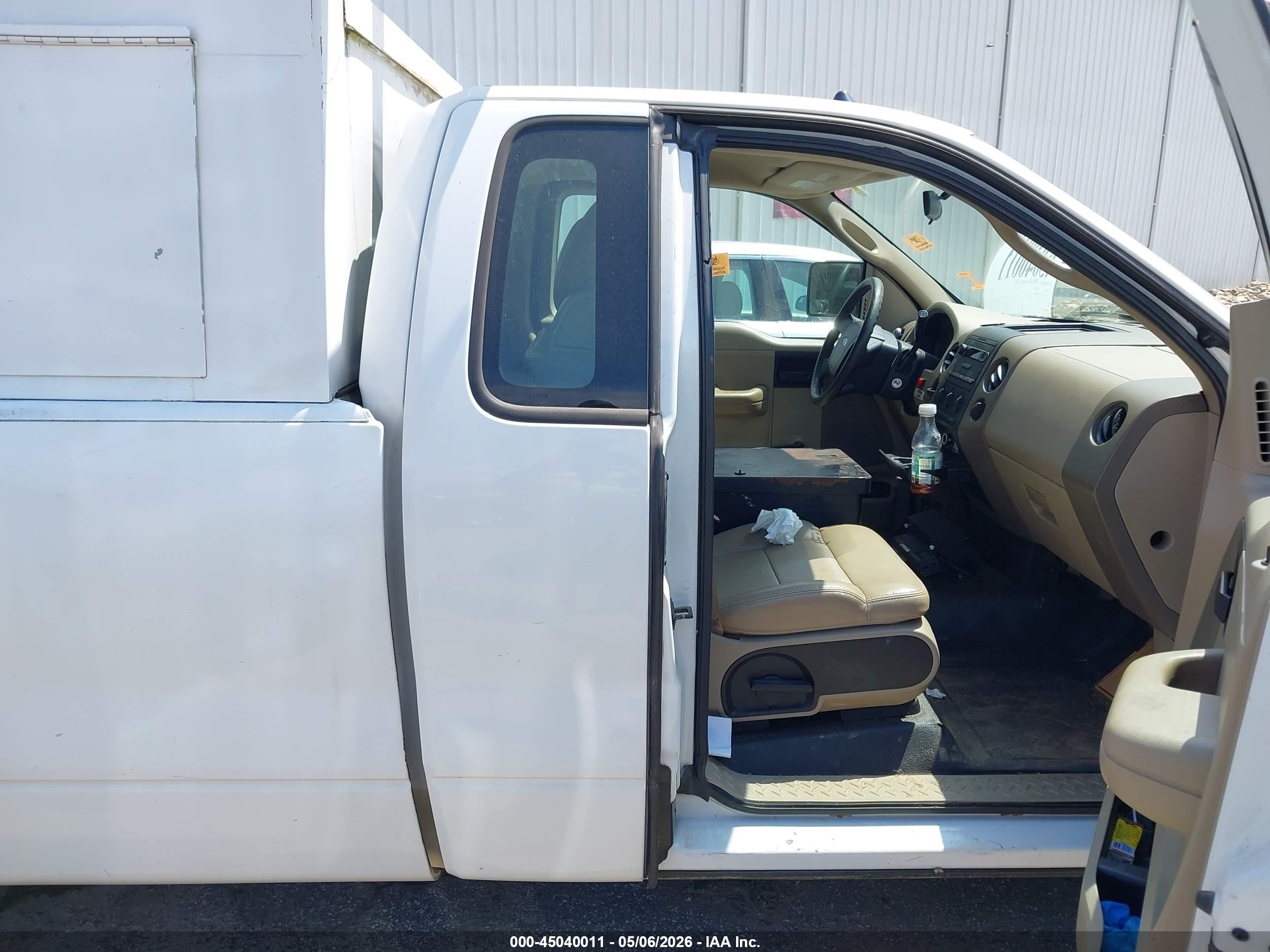 FORD F-150 image 8