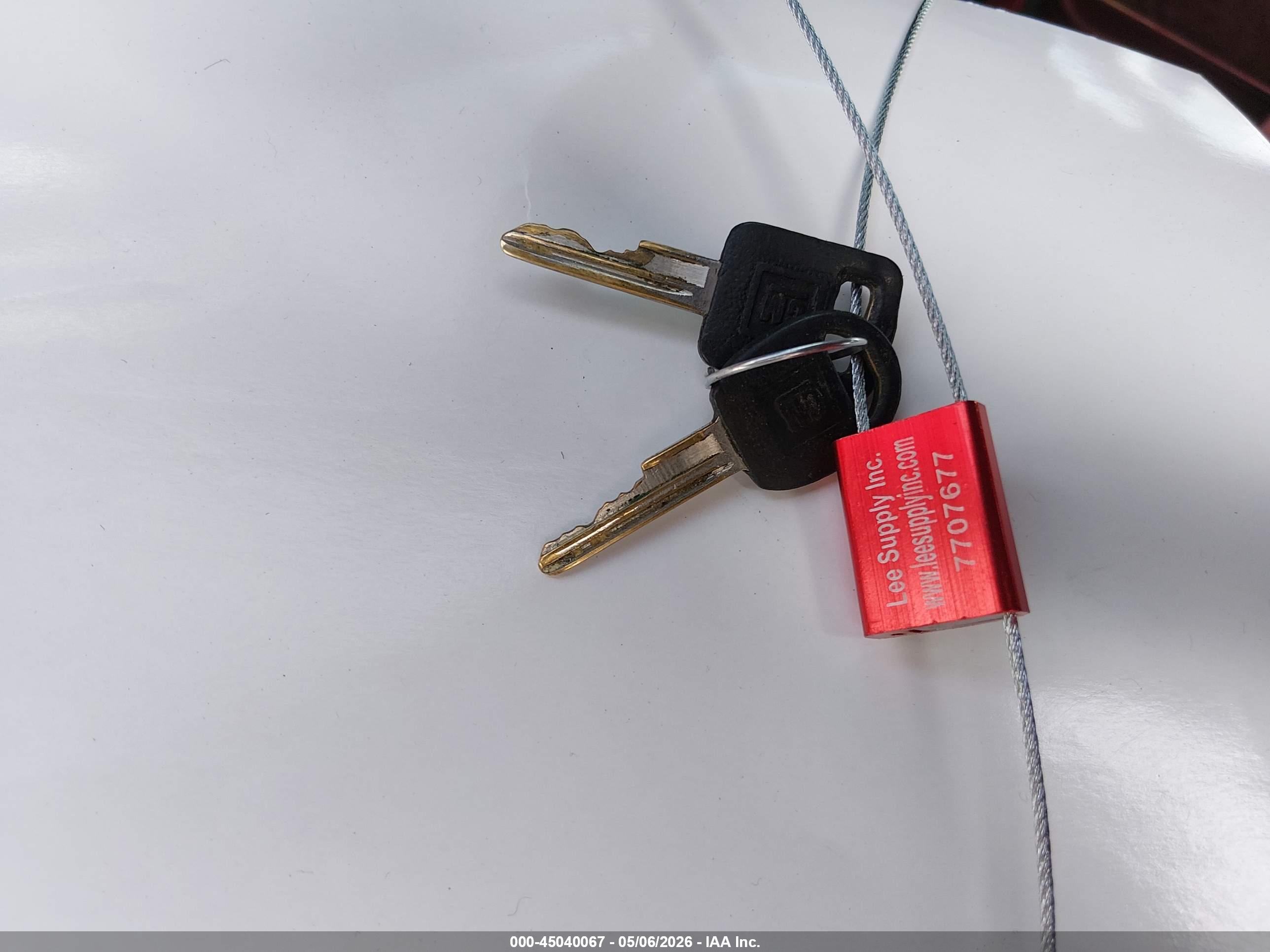 CHEVROLET GMT-400 image 11
