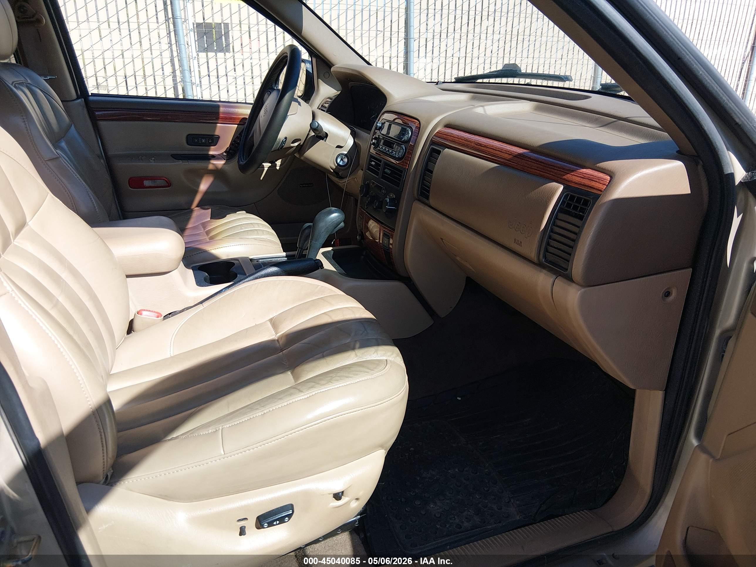 JEEP GRAND image 5