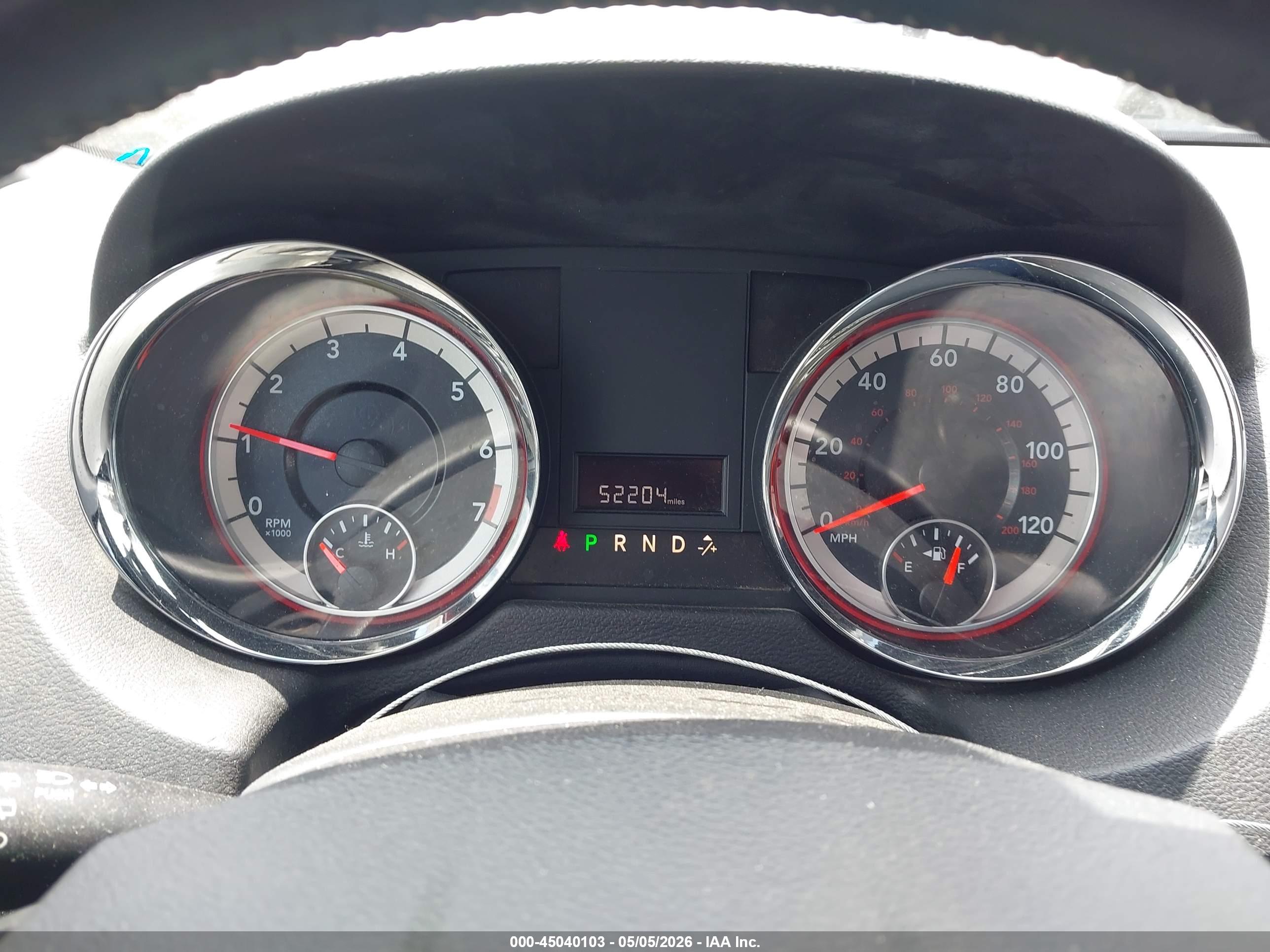 DODGE GRAND image 7