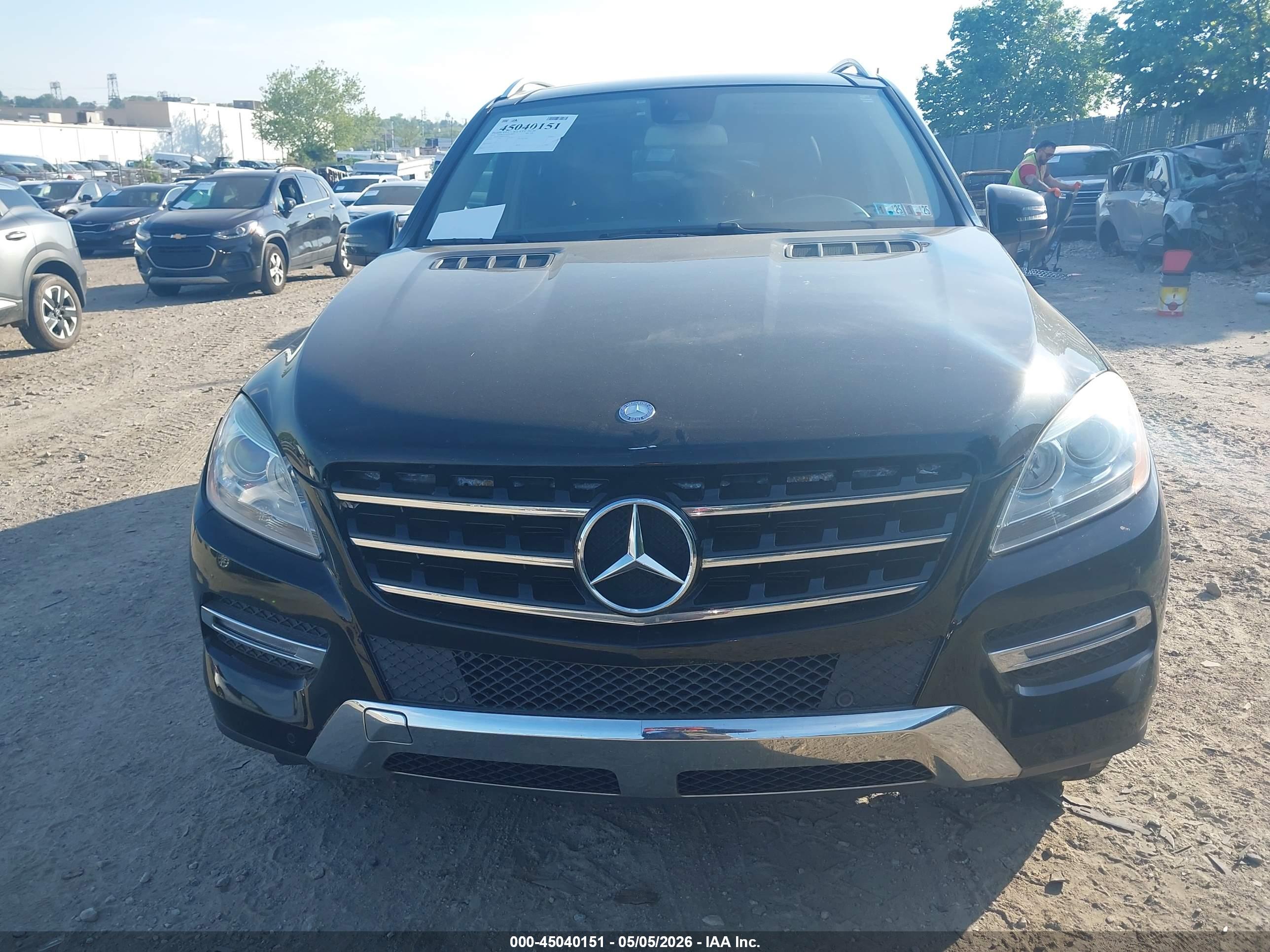 MERCEDES-BENZ ML image 6