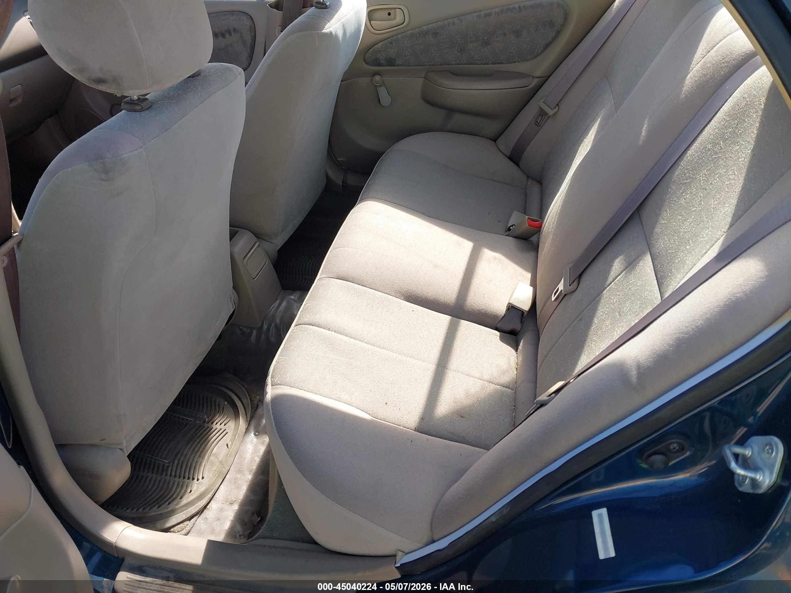 TOYOTA COROLLA image 8