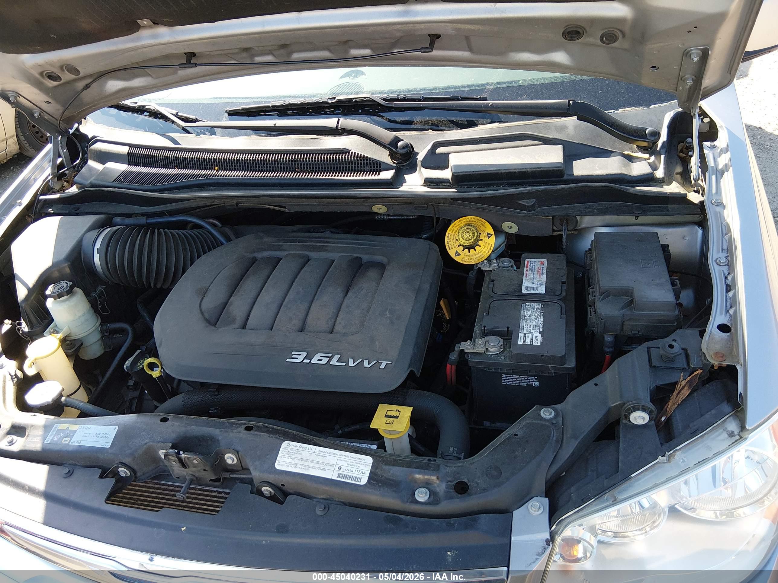 CHRYSLER TOWN image 10