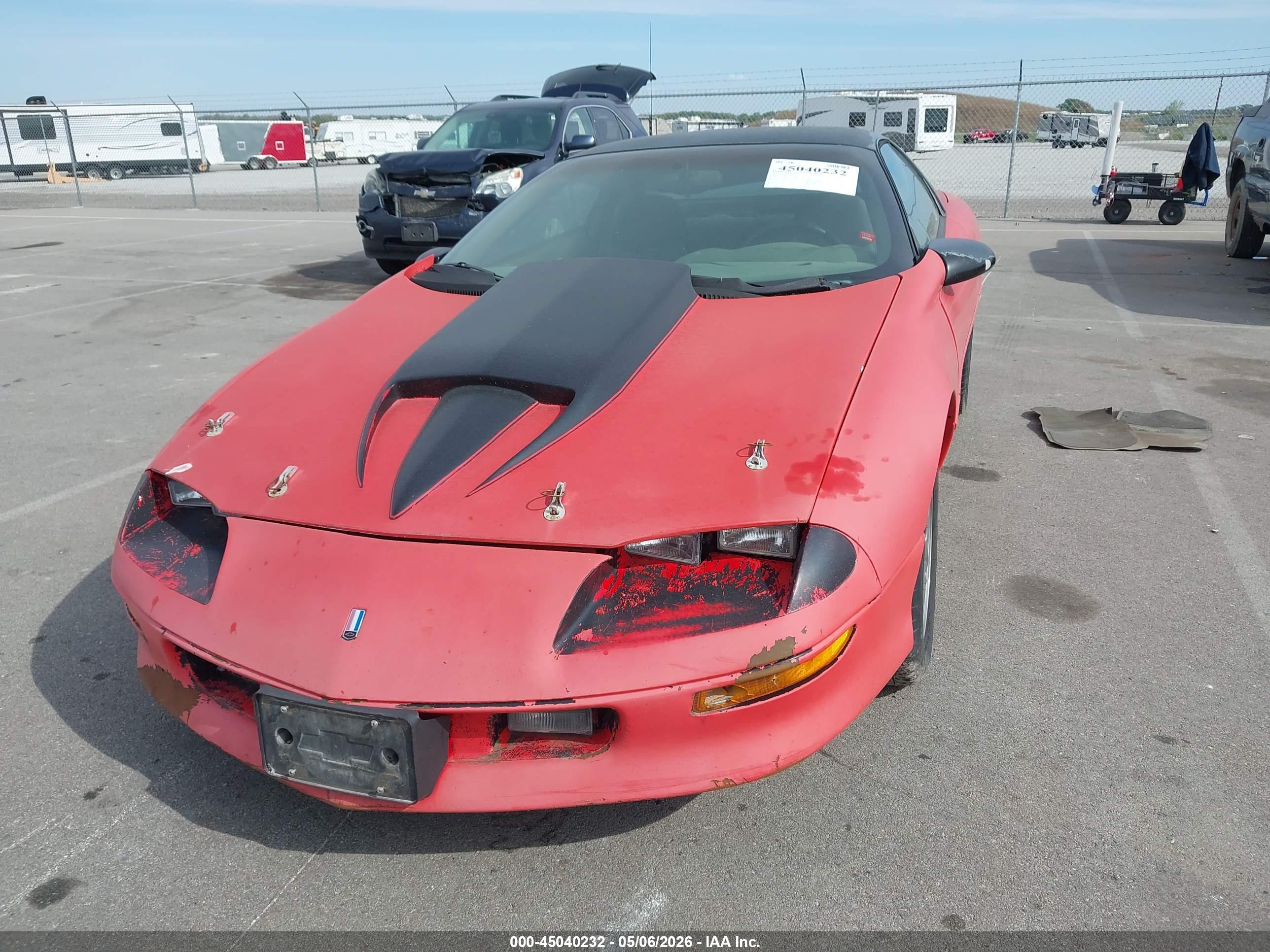 CHEVROLET CAMARO image 6