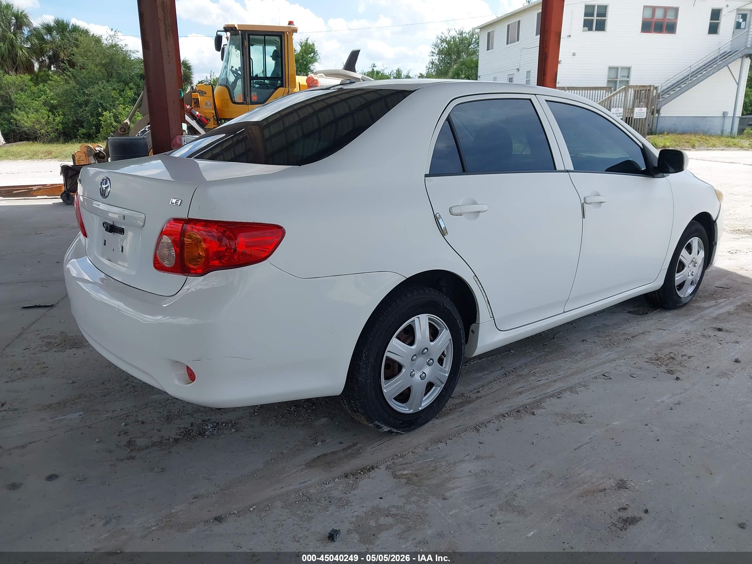 TOYOTA COROLLA image 4