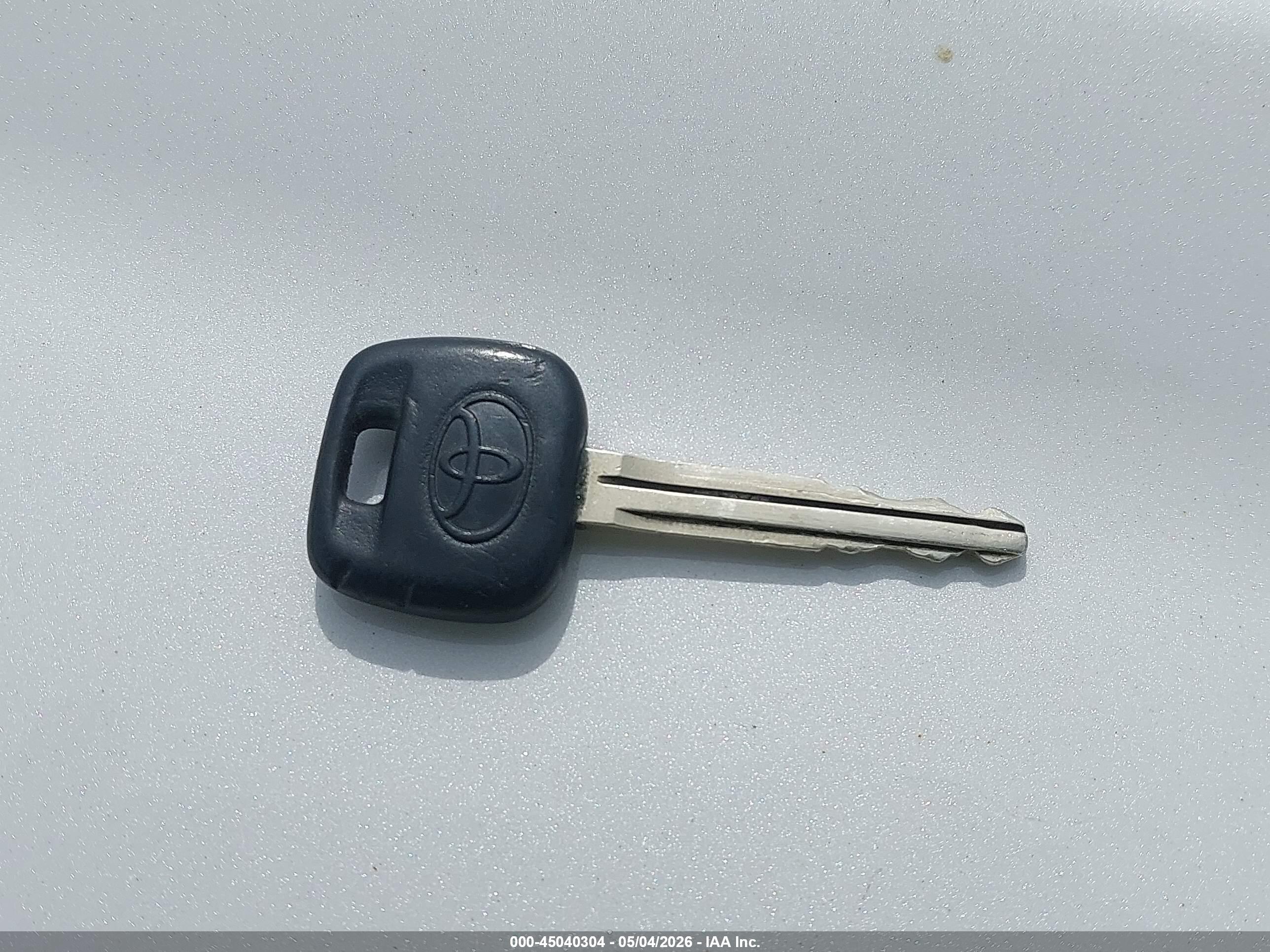 TOYOTA COROLLA image 11