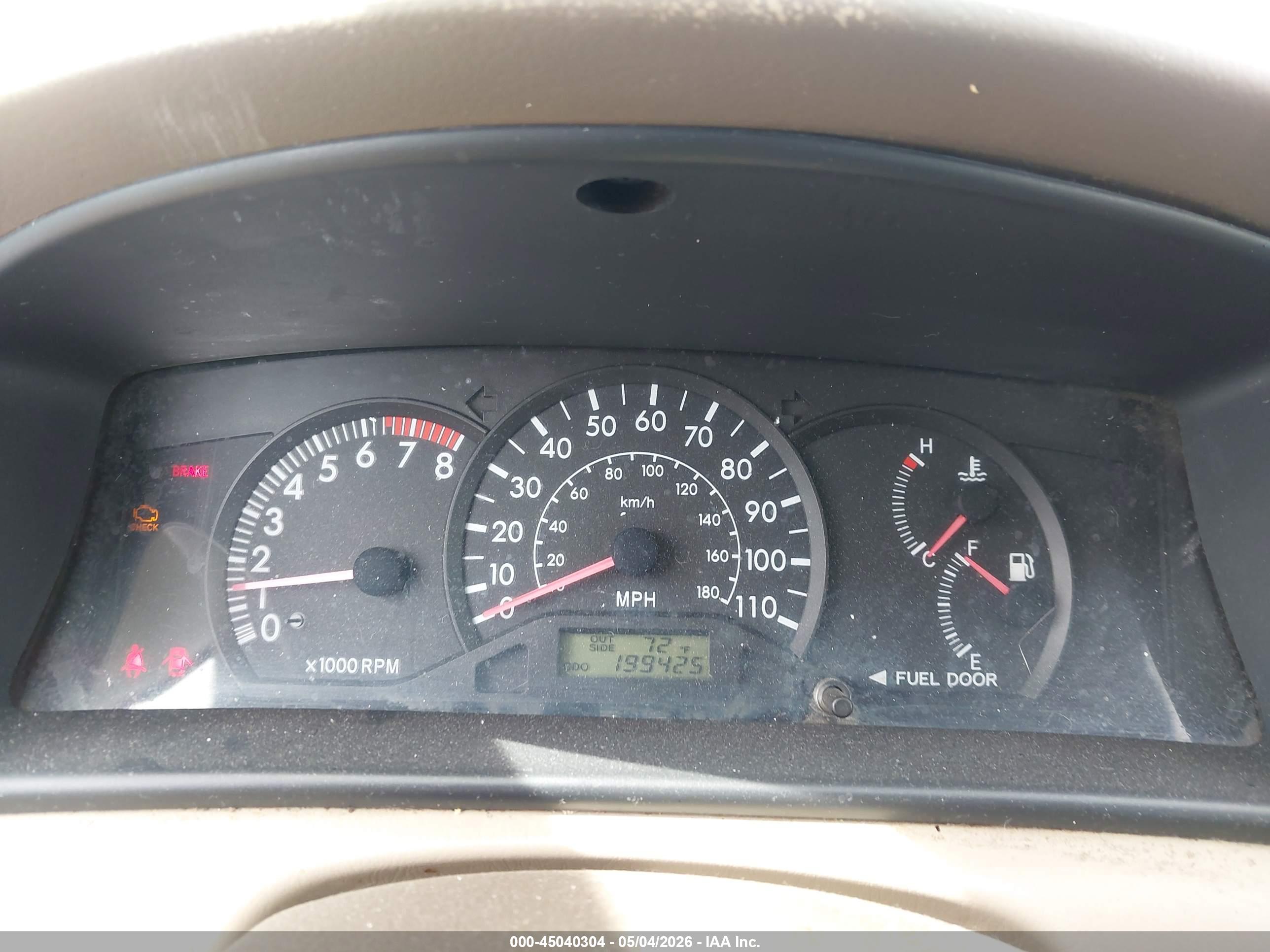 TOYOTA COROLLA image 7