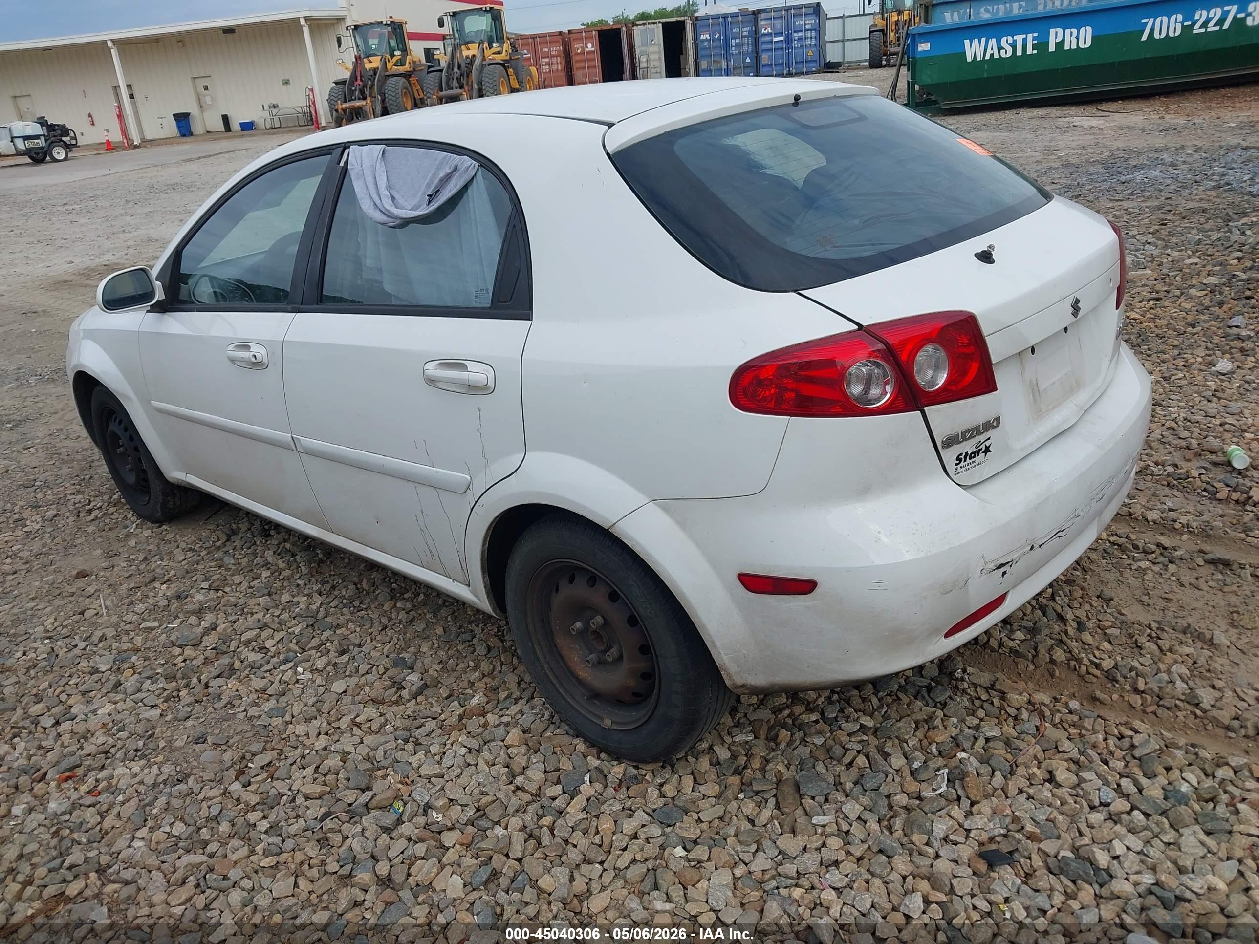SUZUKI RENO image 3