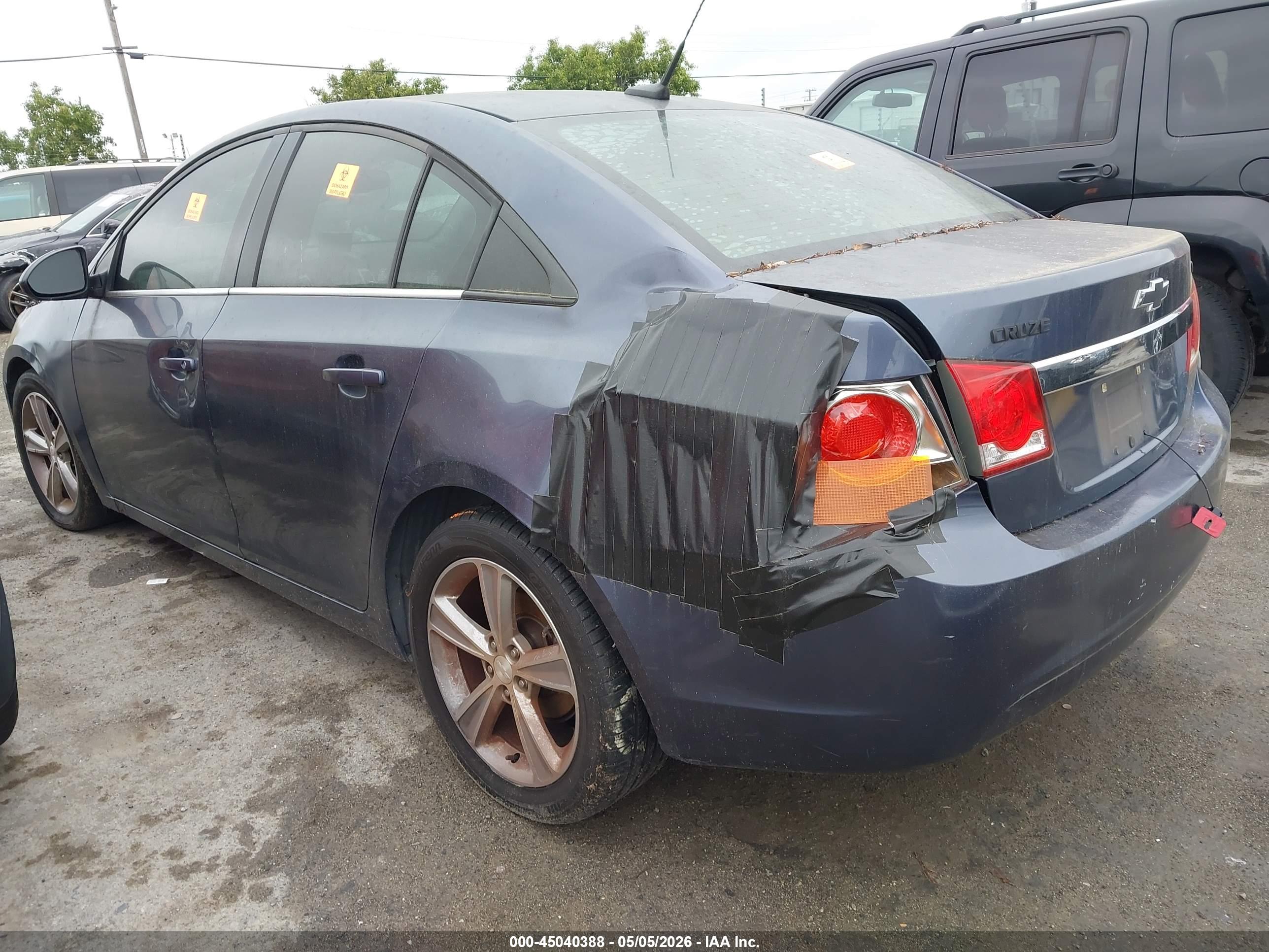 CHEVROLET CRUZE image 3