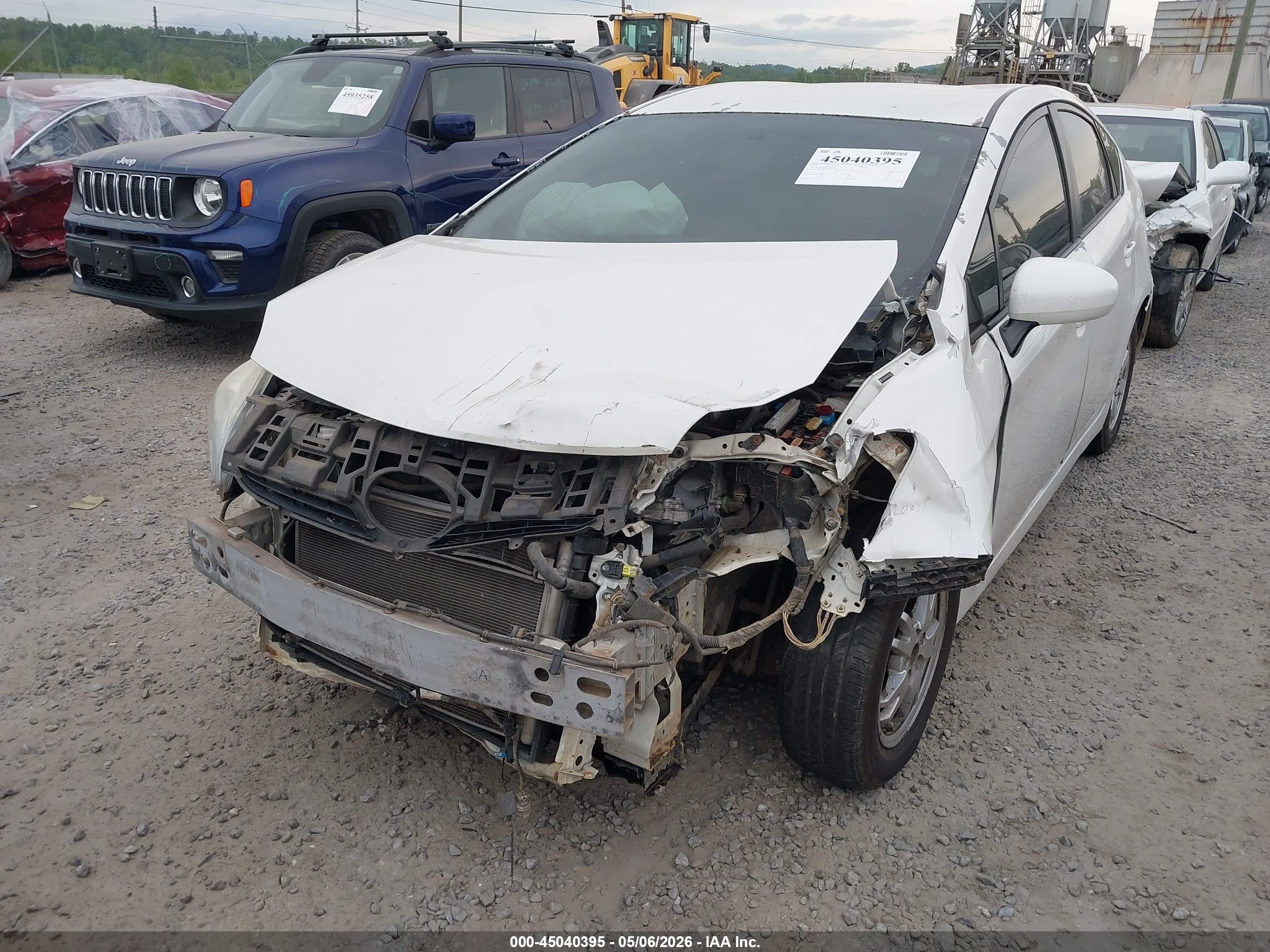 TOYOTA PRIUS image 6