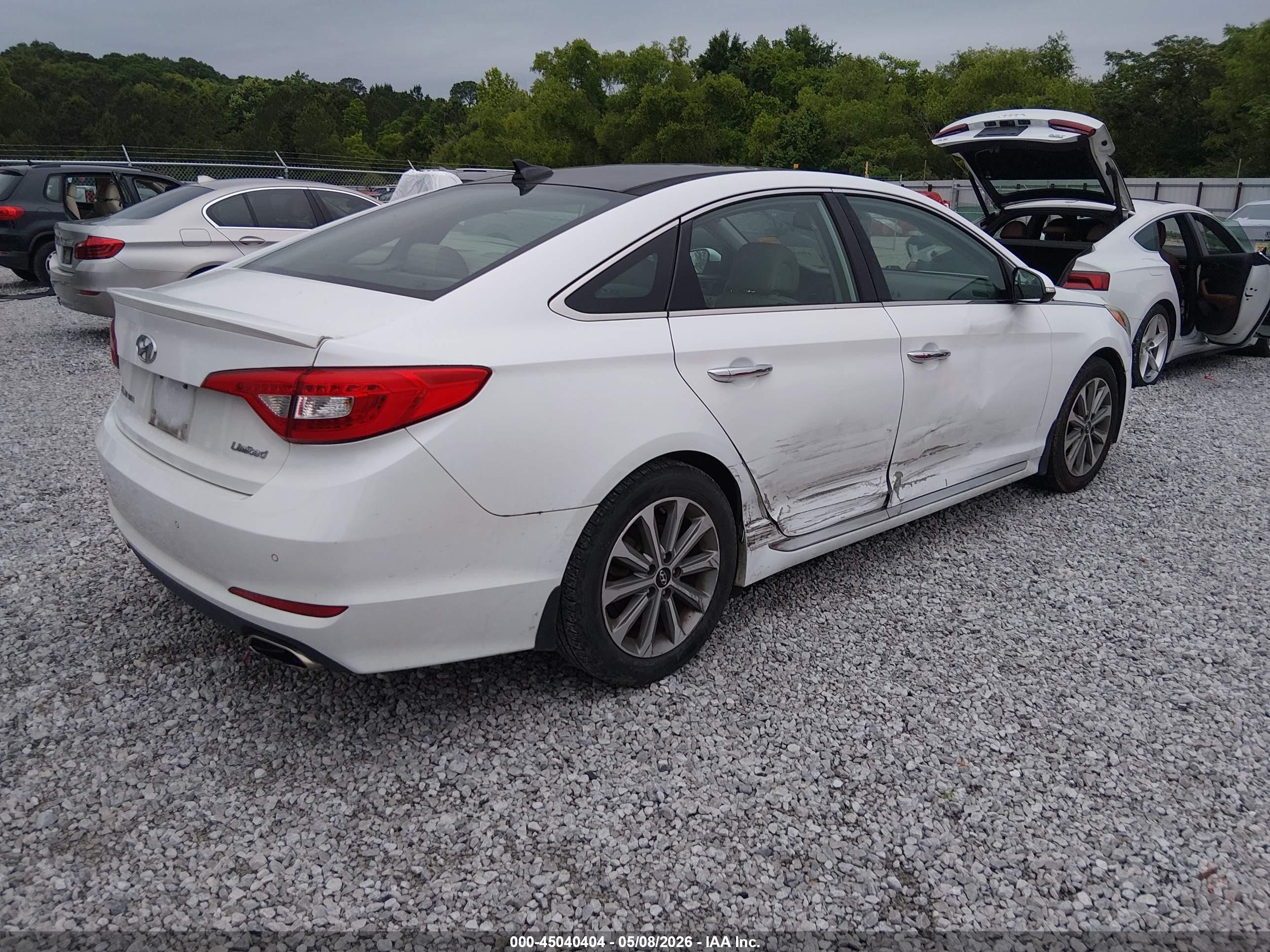 HYUNDAI SONATA image 4