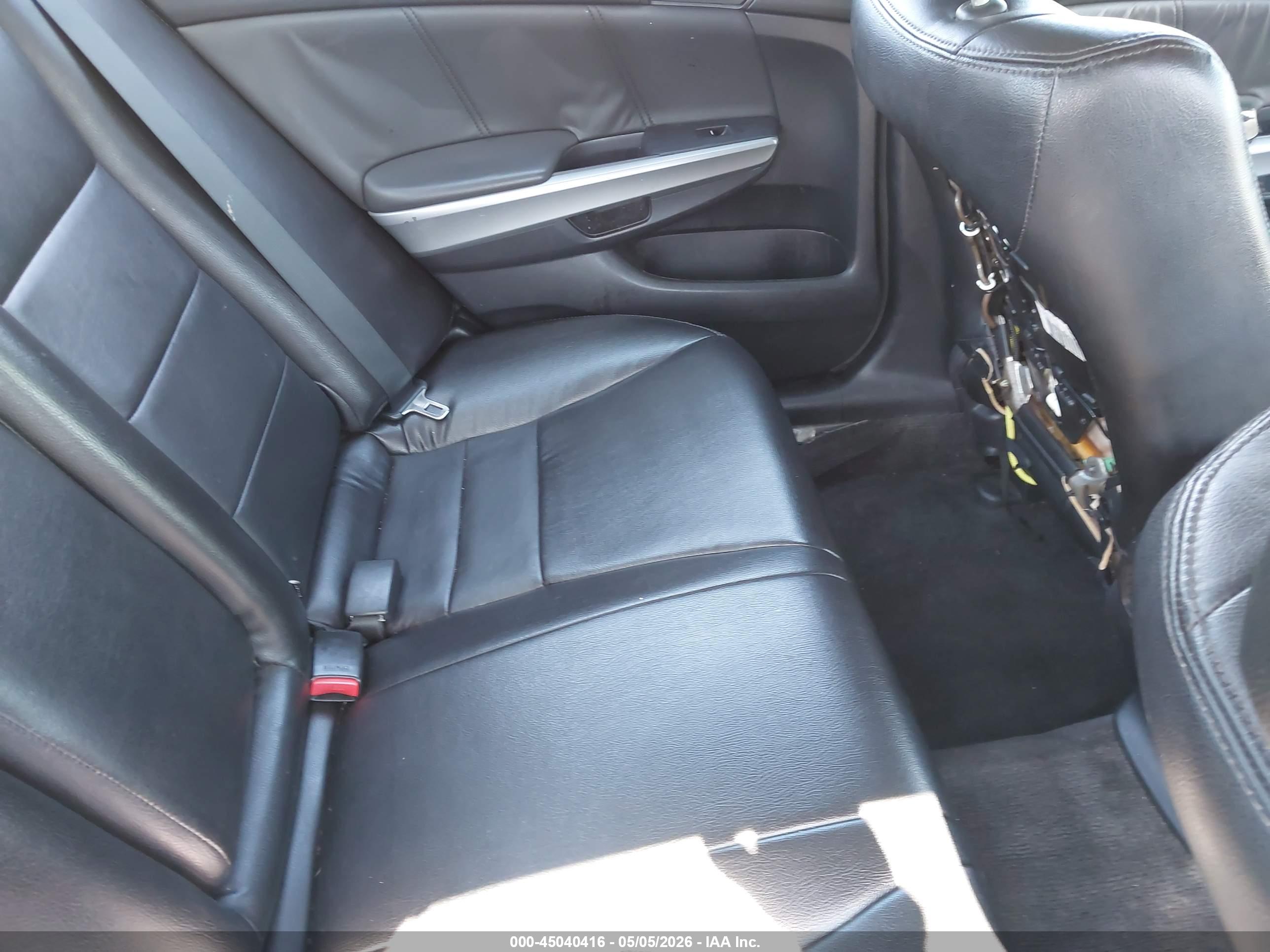 HONDA ACCORD image 8