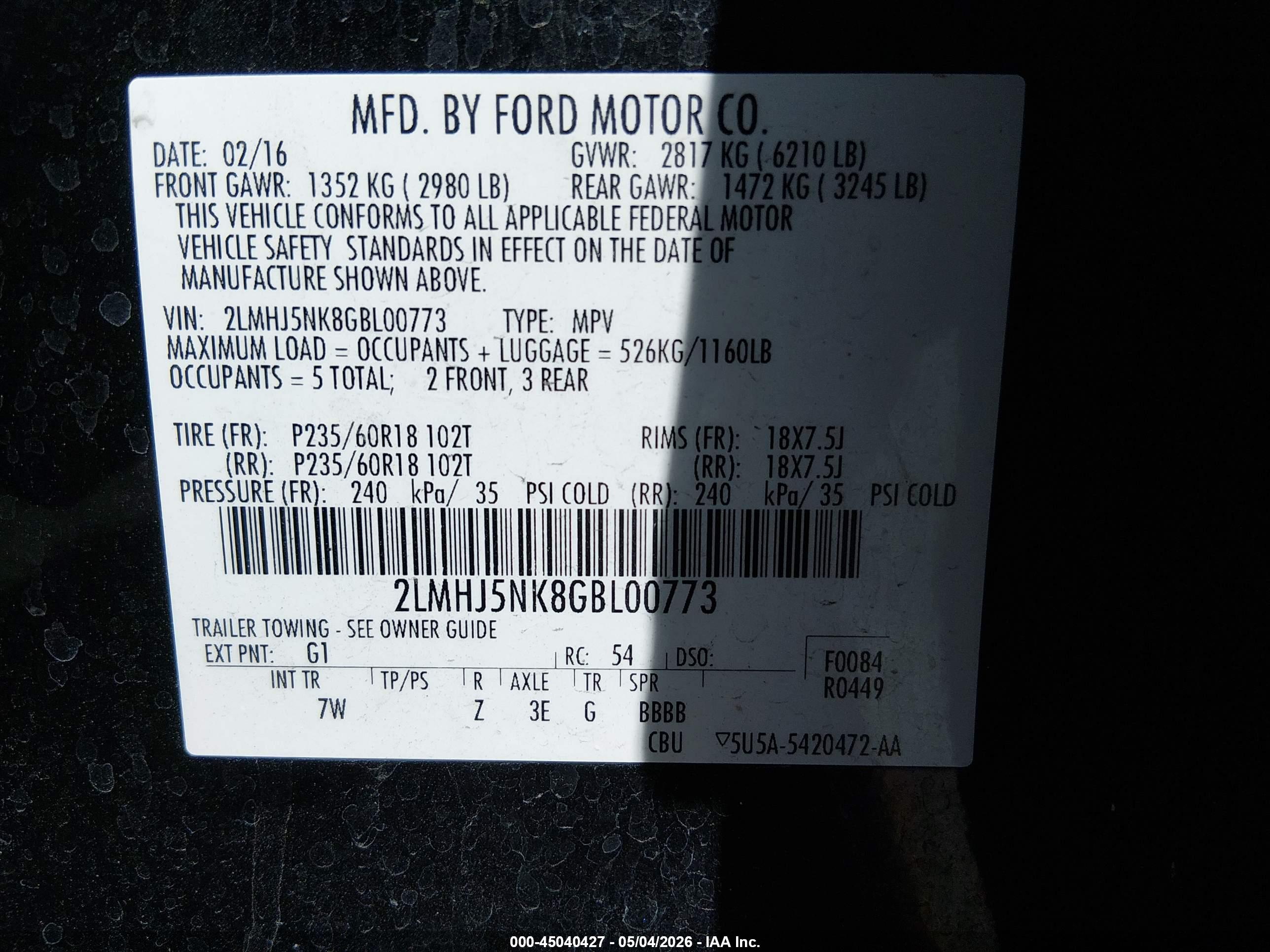 LINCOLN MKT image 9