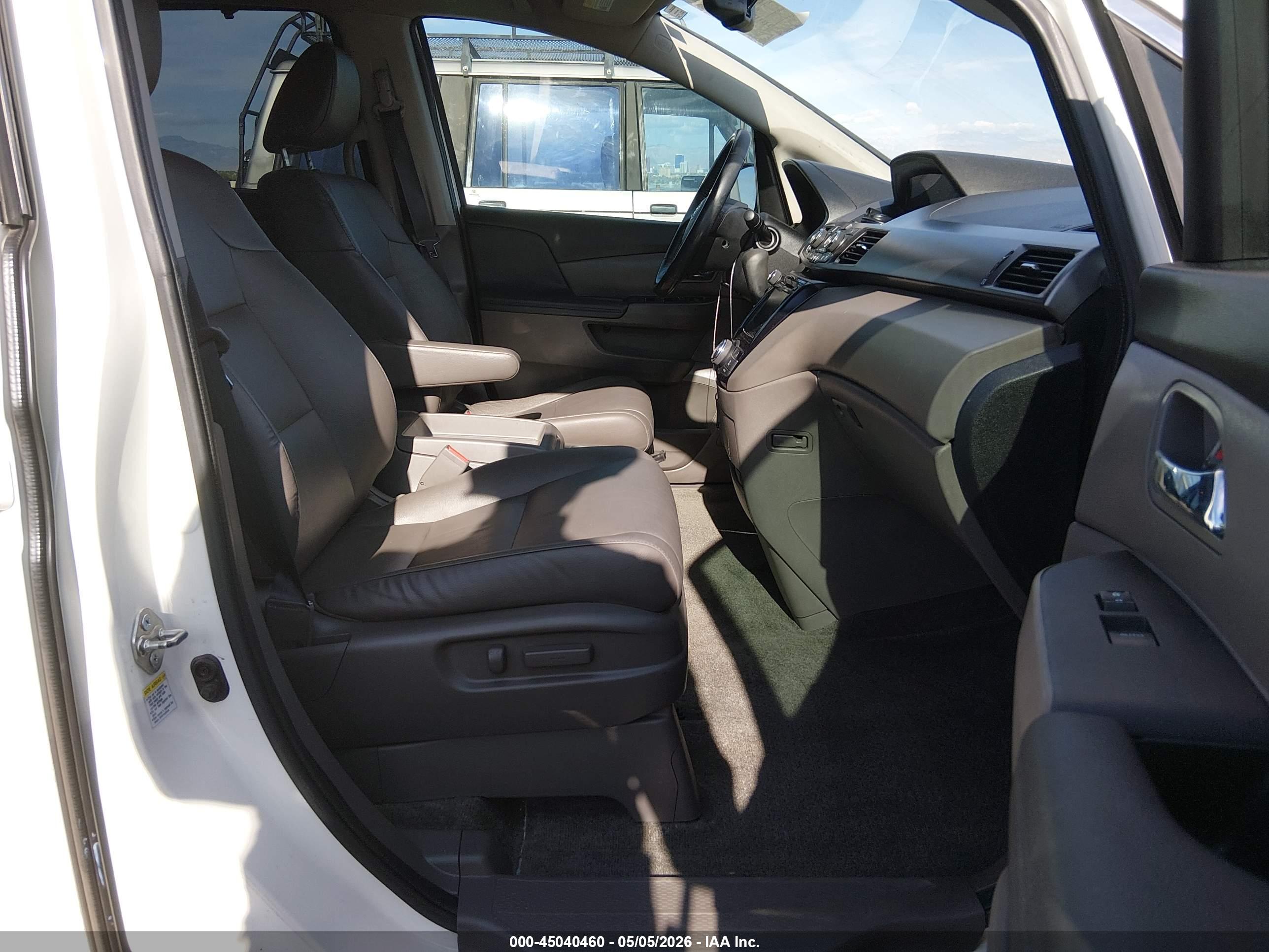 HONDA ODYSSEY image 5