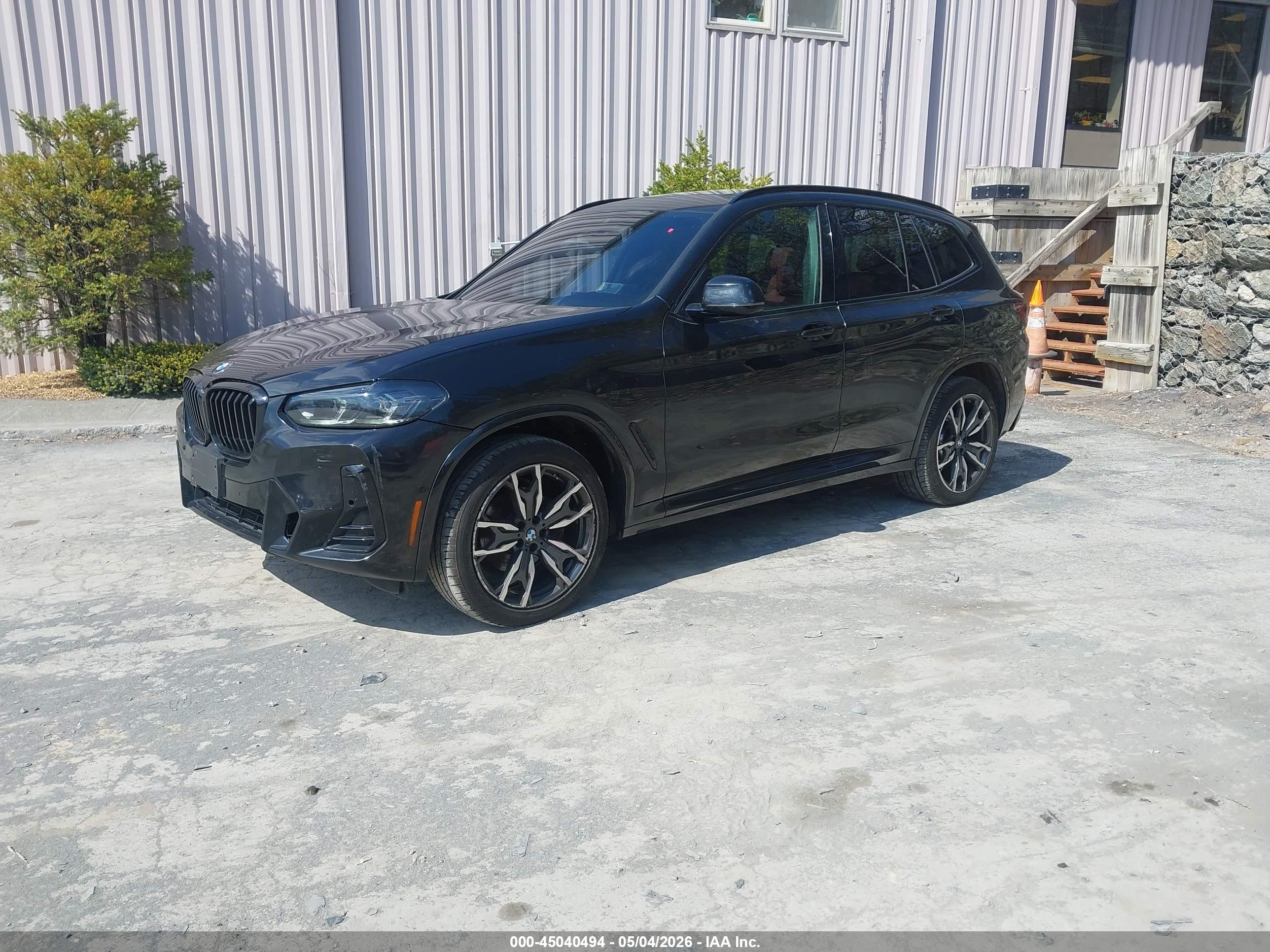 BMW X3 image 2
