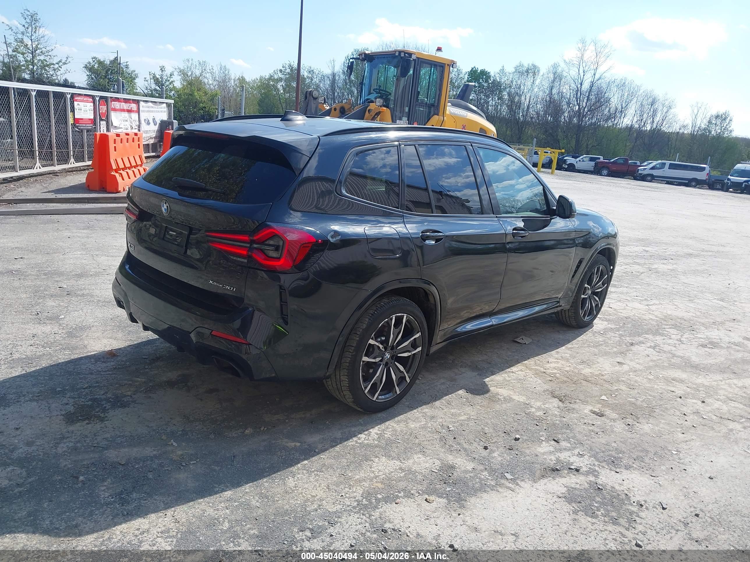 BMW X3 image 4