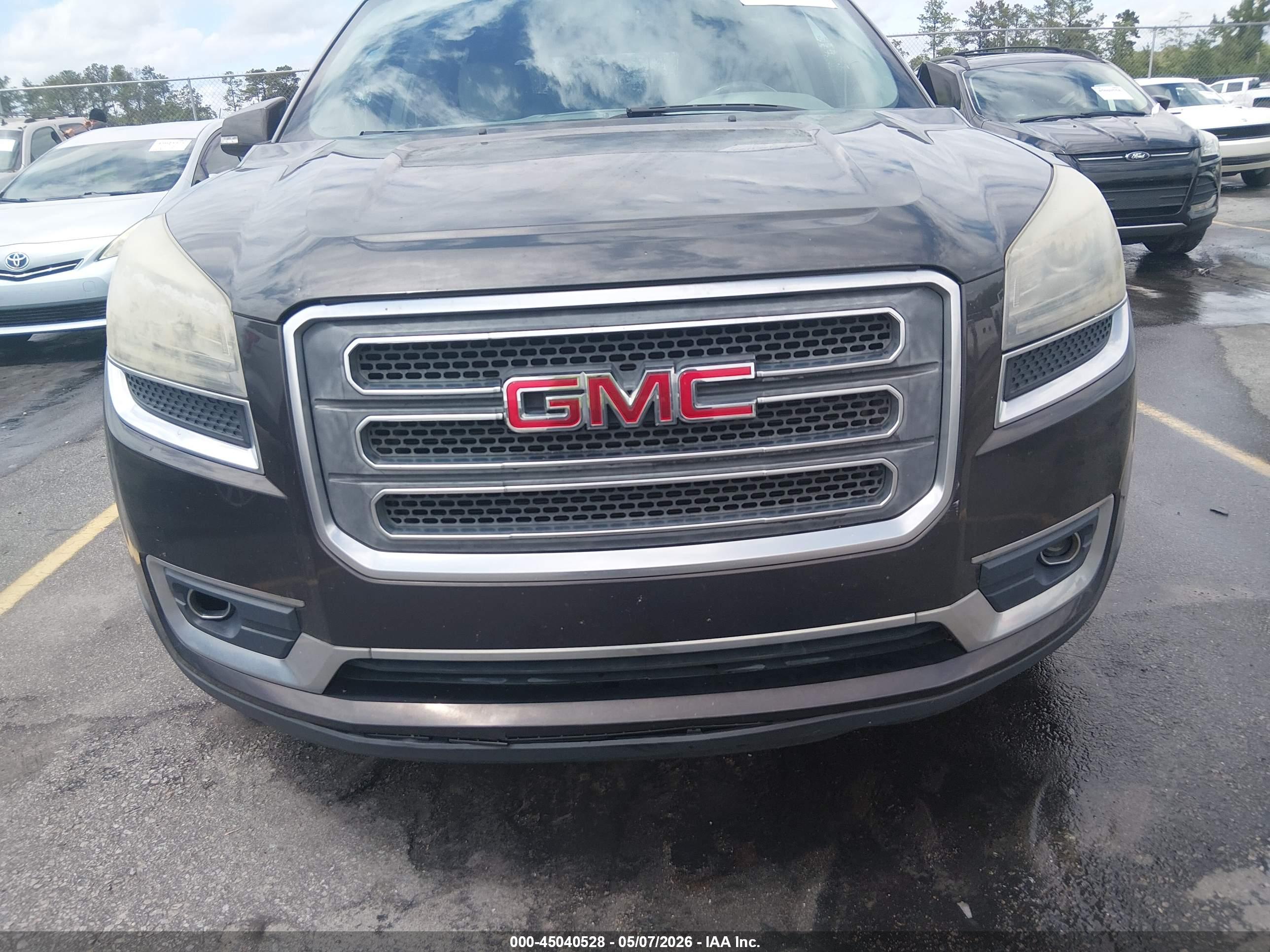 GMC ACADIA image 6