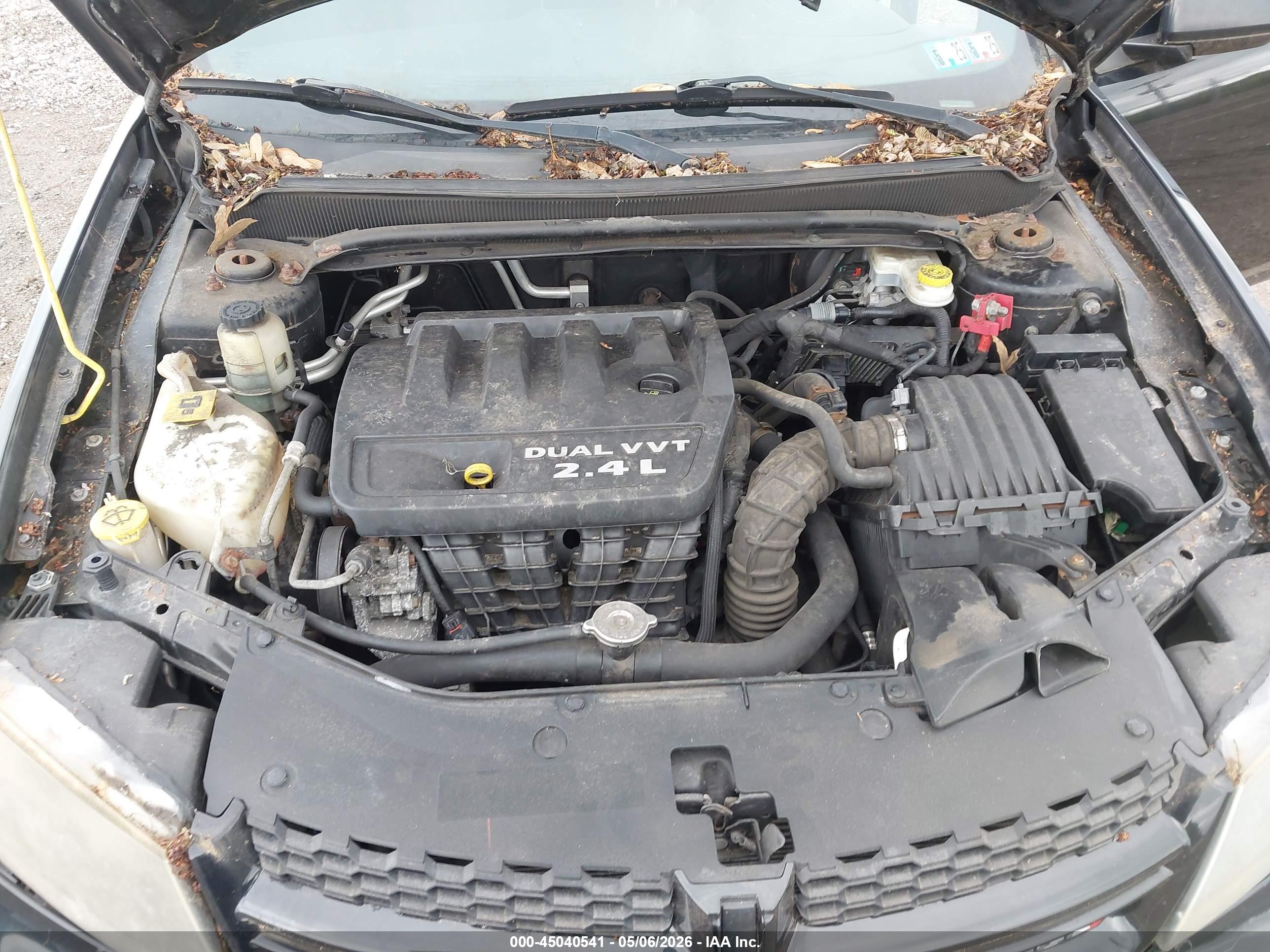 DODGE AVENGER image 10