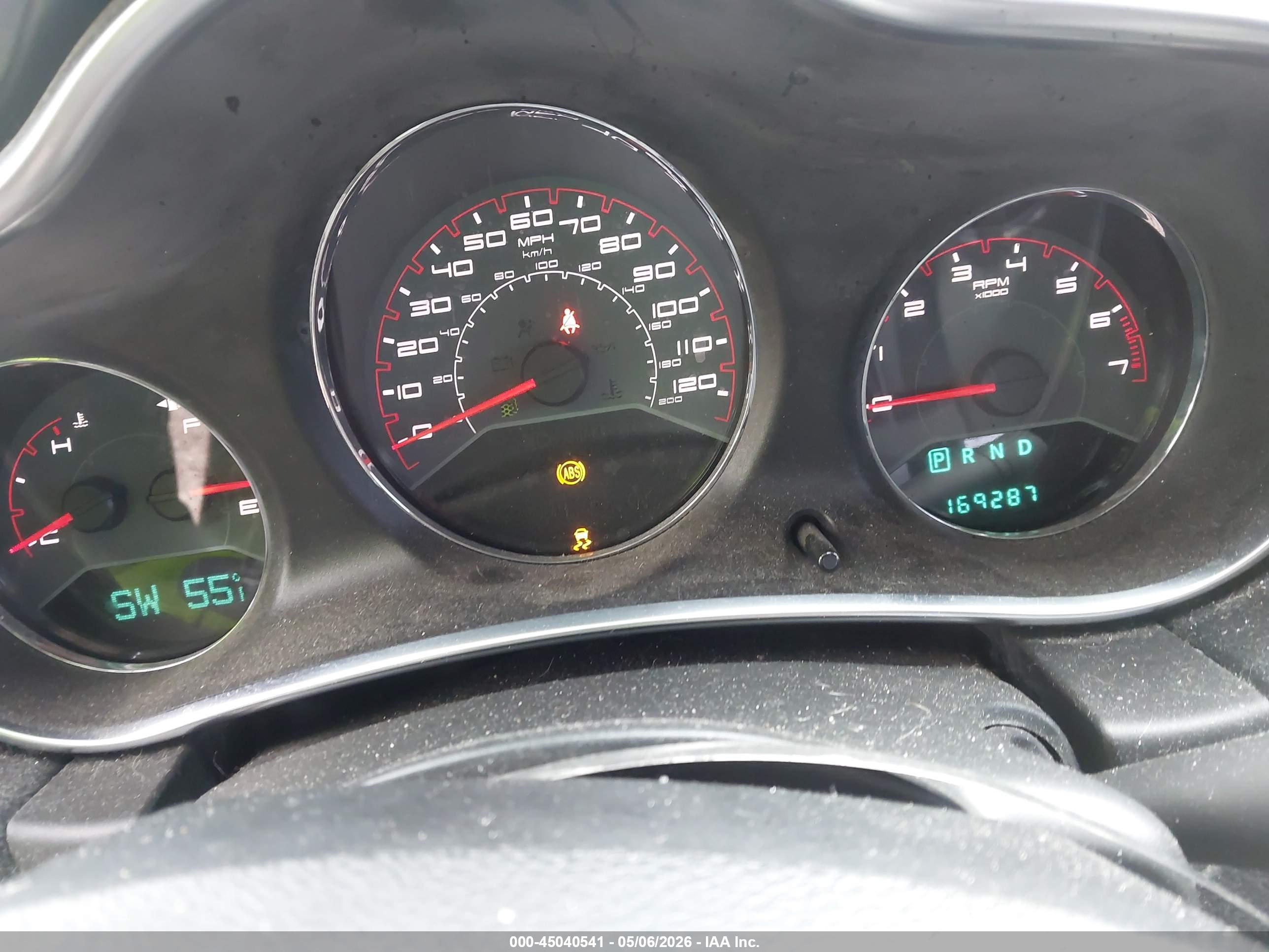 DODGE AVENGER image 7