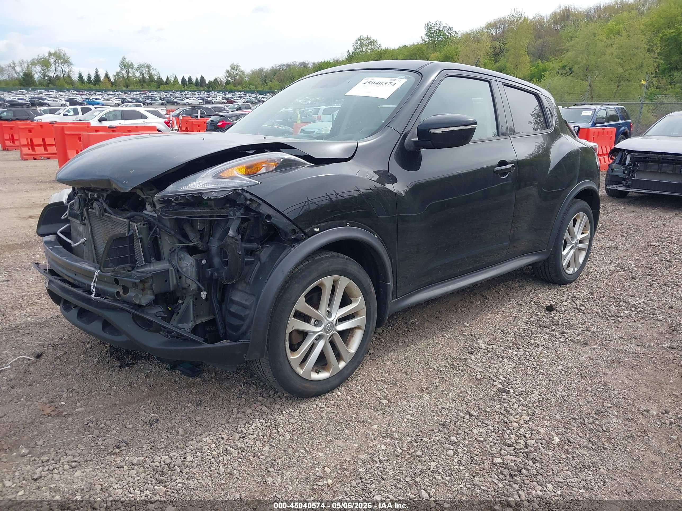 NISSAN JUKE image 2