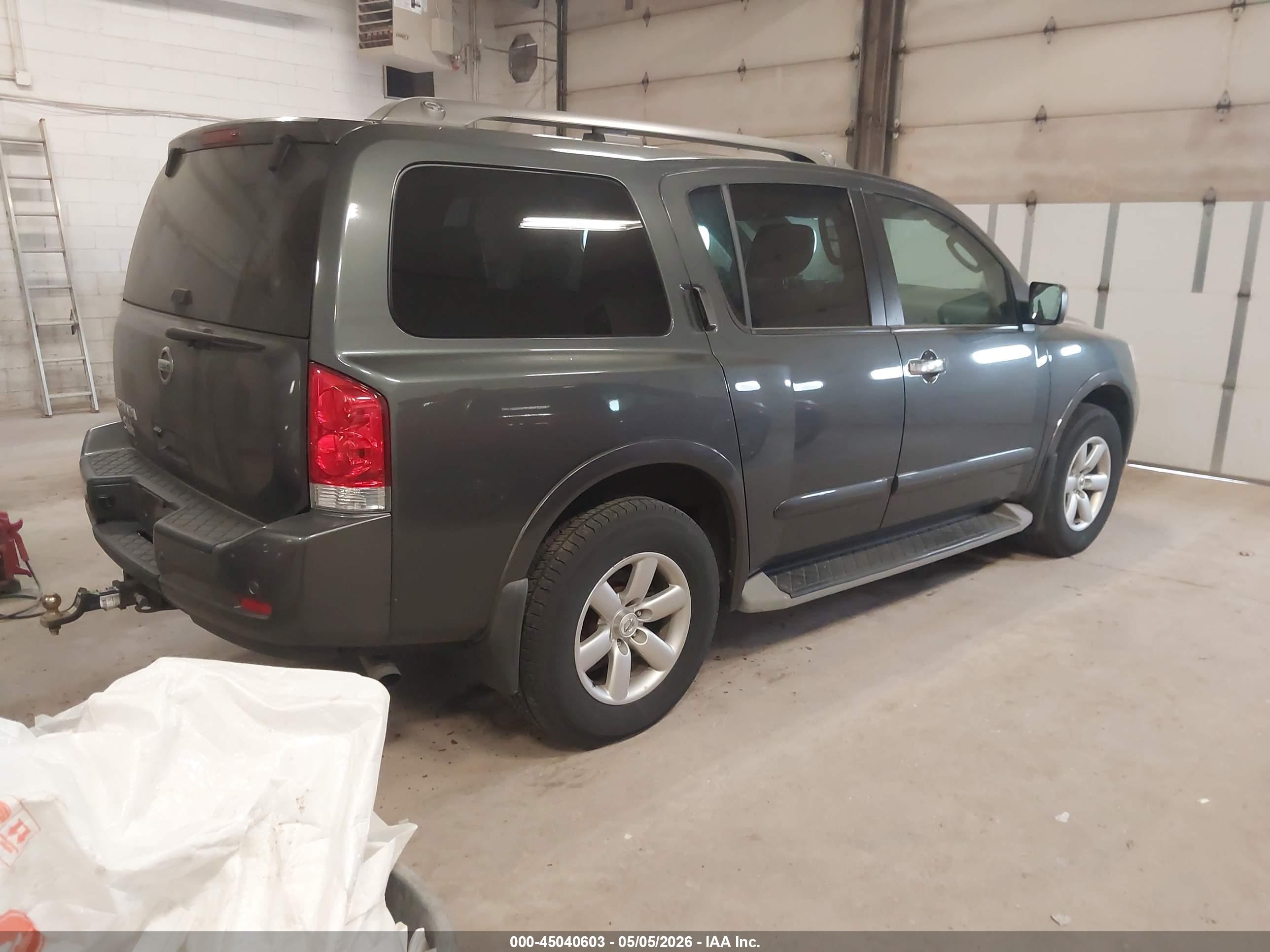 NISSAN ARMADA image 4