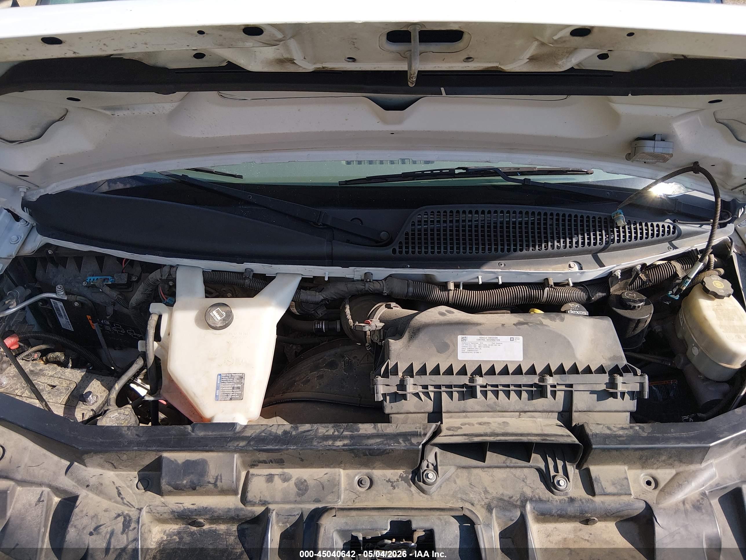 CHEVROLET EXPRESS image 10