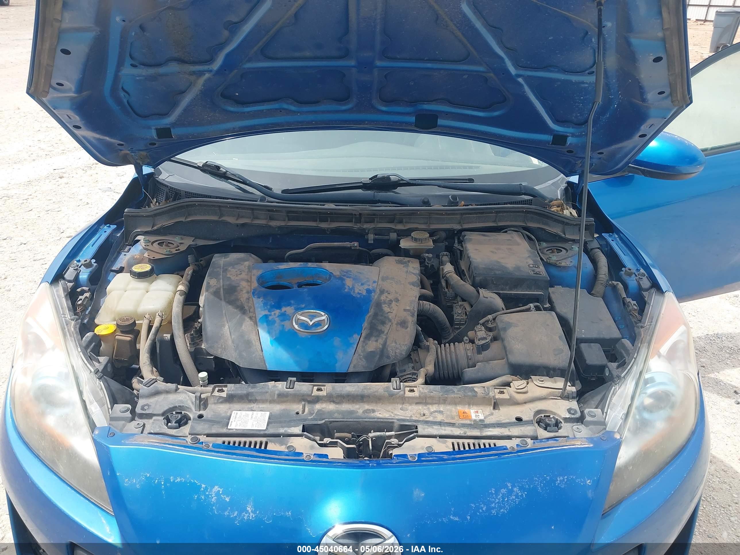 MAZDA MAZDA3 image 10