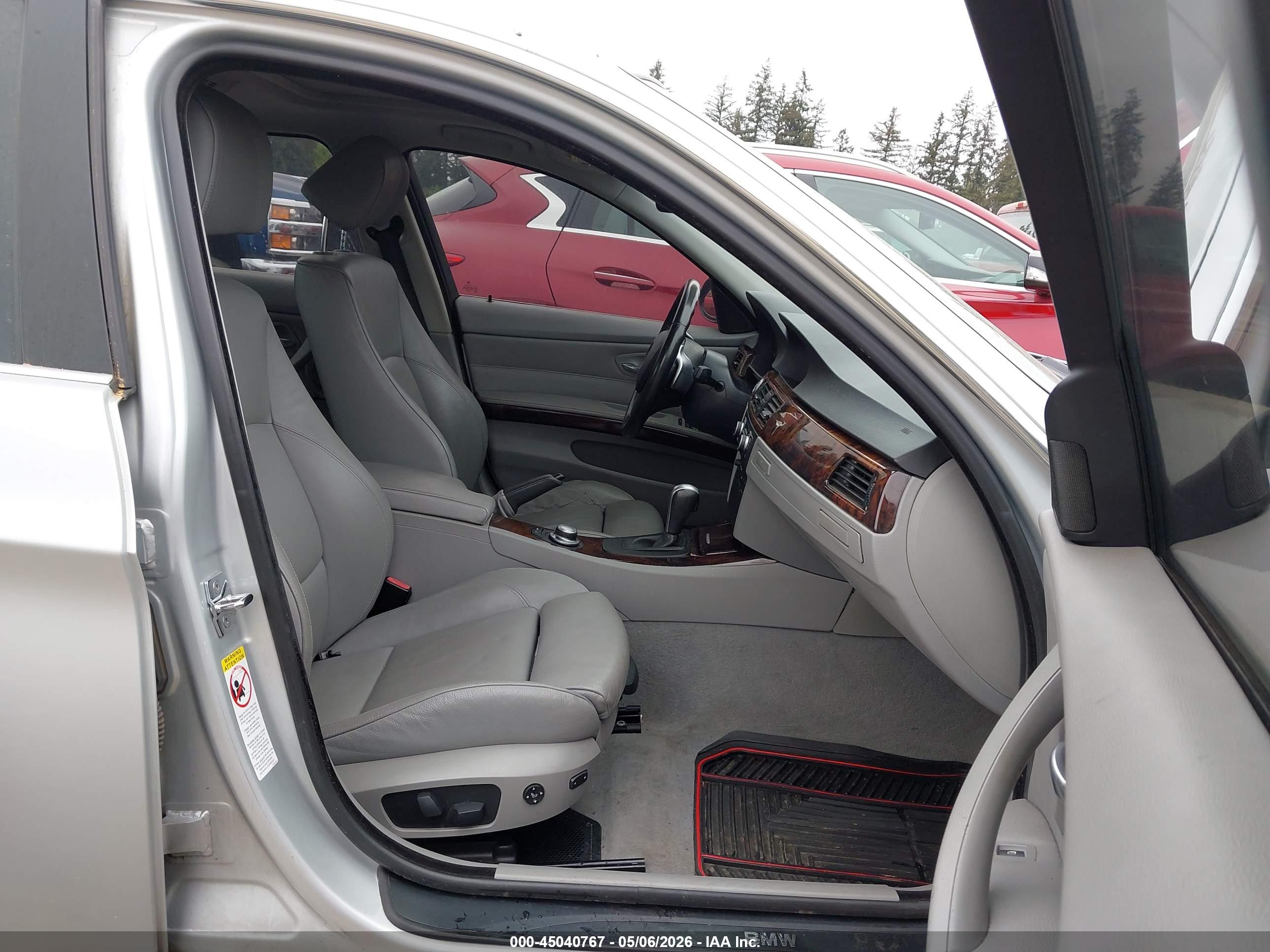 BMW 335I image 5