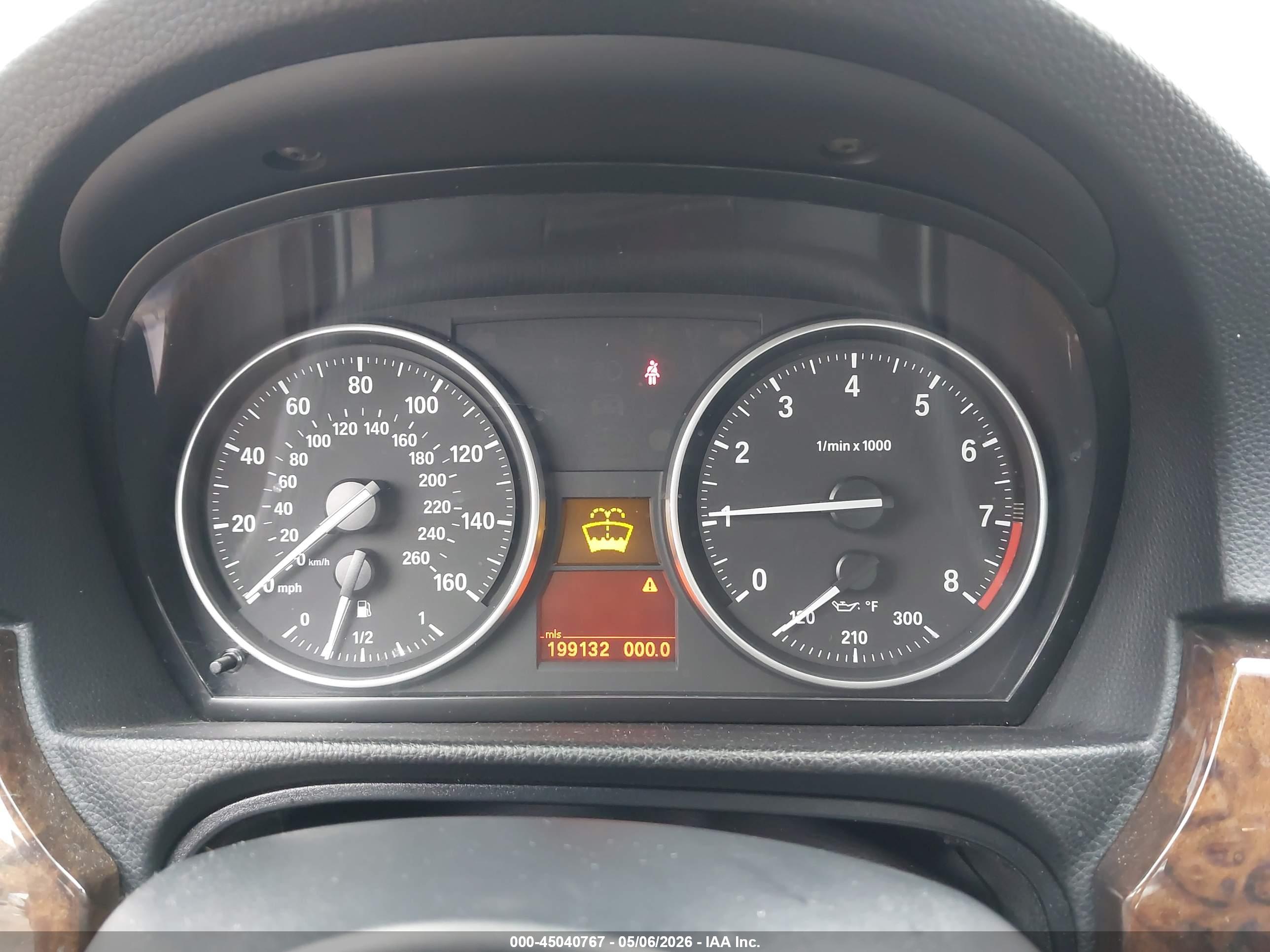 BMW 335I image 7