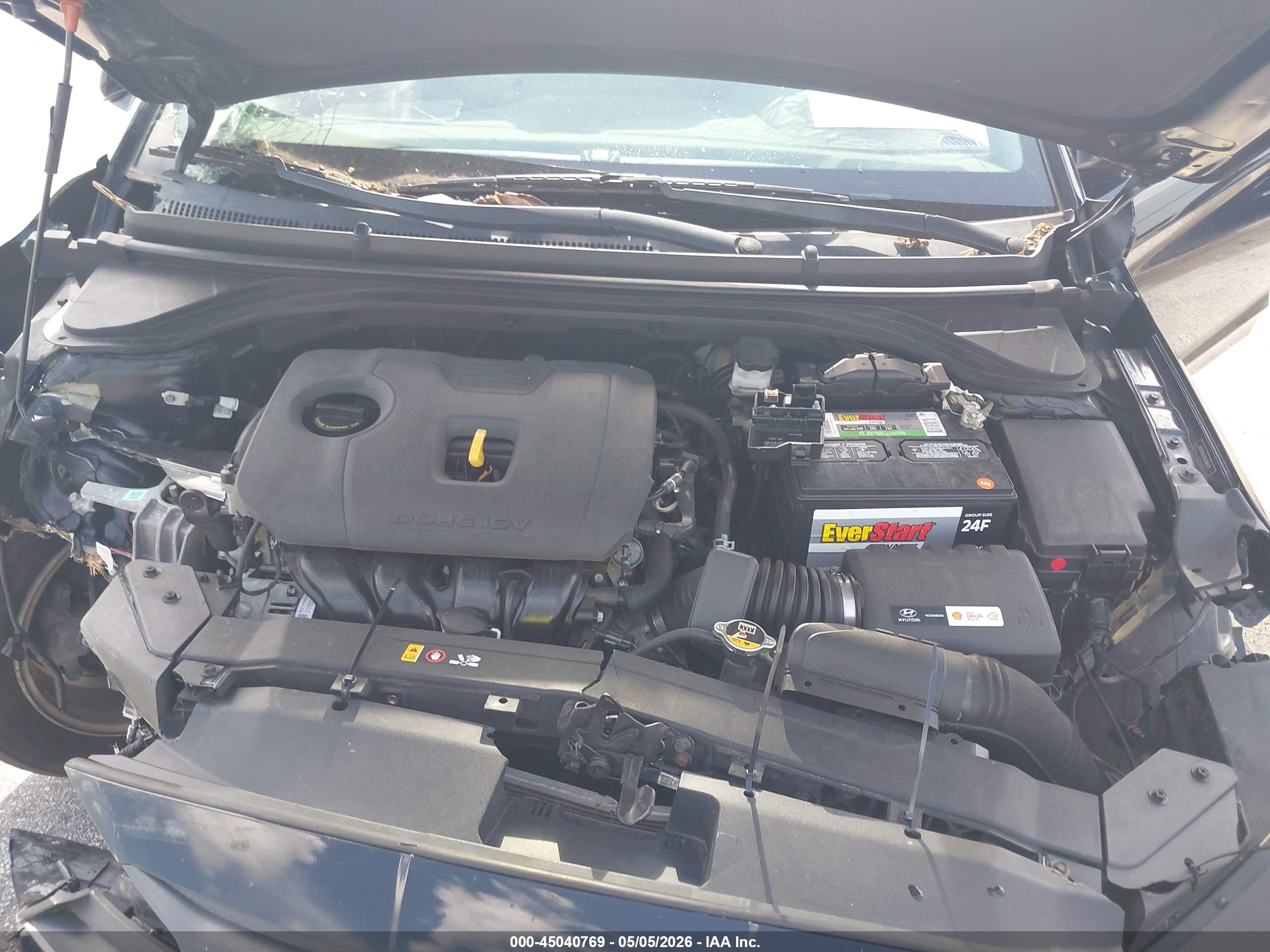 HYUNDAI ELANTRA image 10