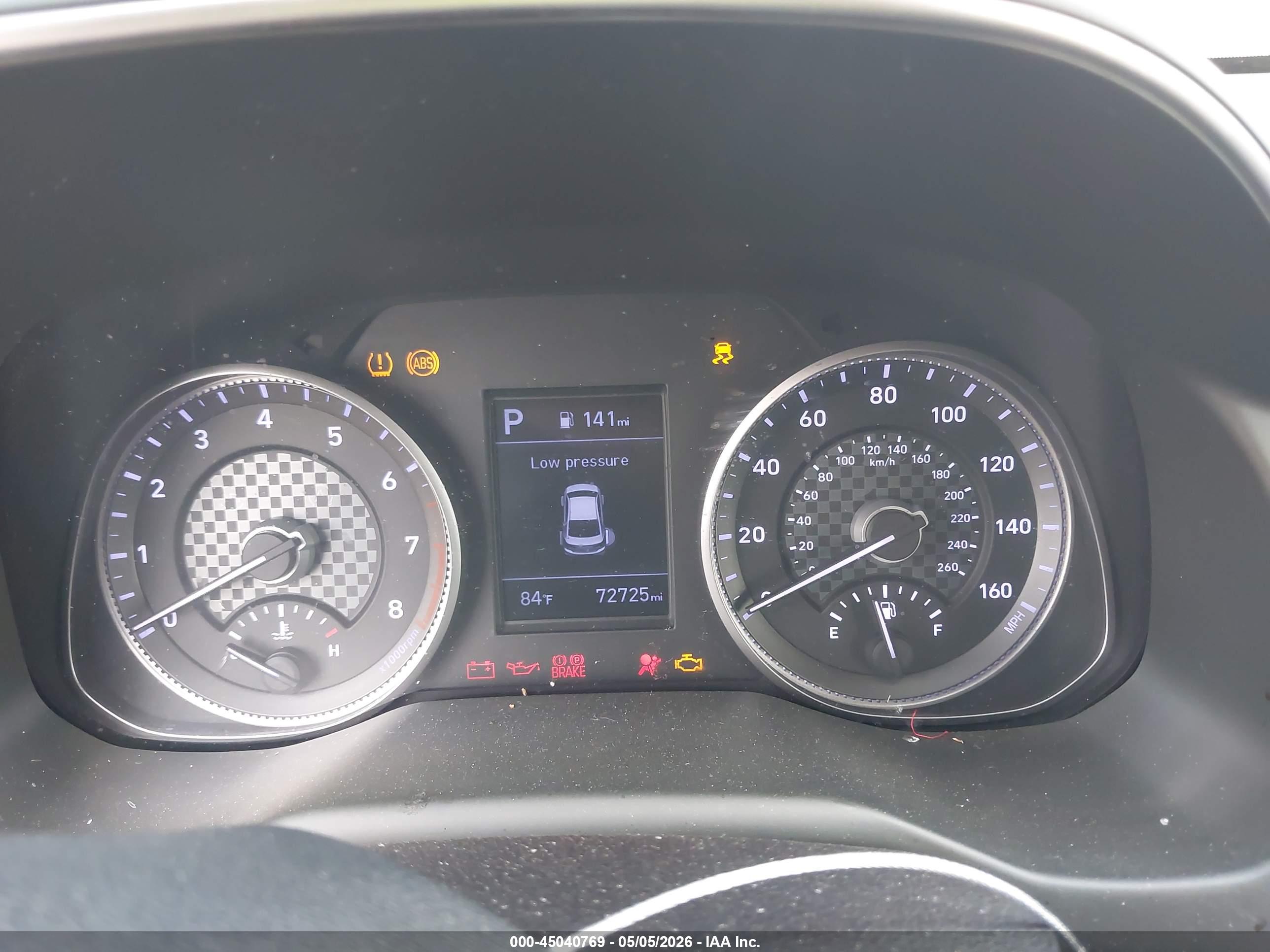 HYUNDAI ELANTRA image 7
