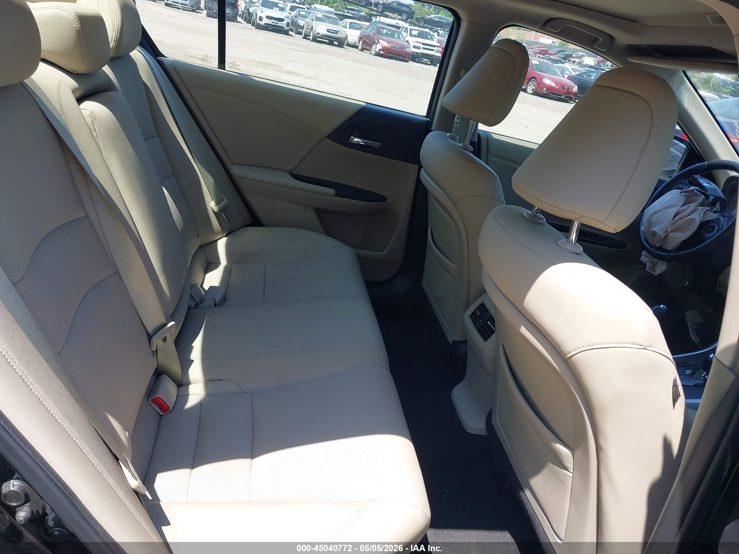HONDA ACCORD image 8