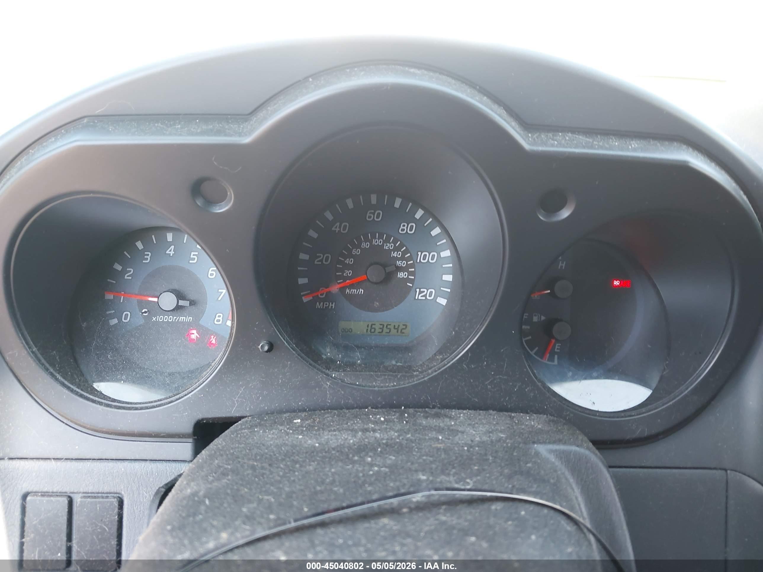 NISSAN FRONTIER image 7