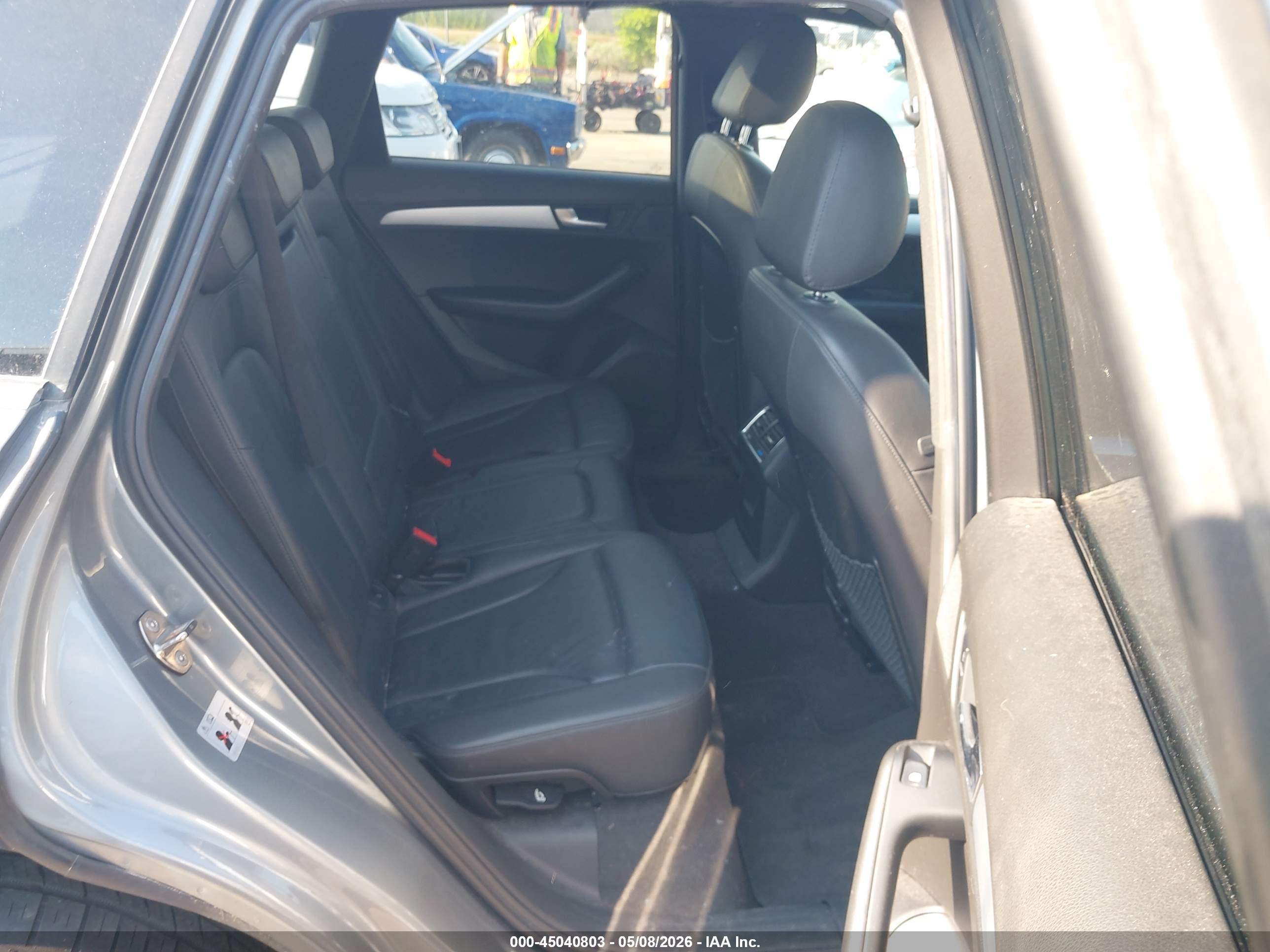 AUDI Q5 image 8