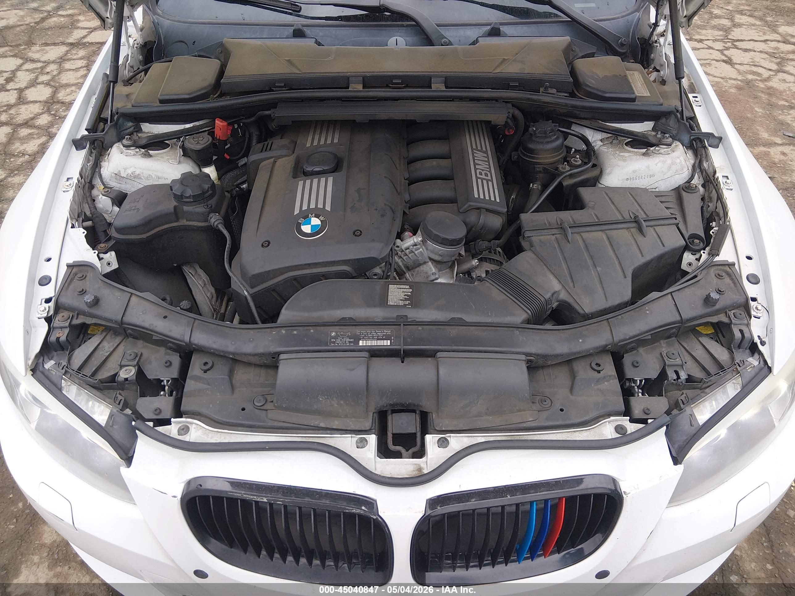 BMW 328I image 10